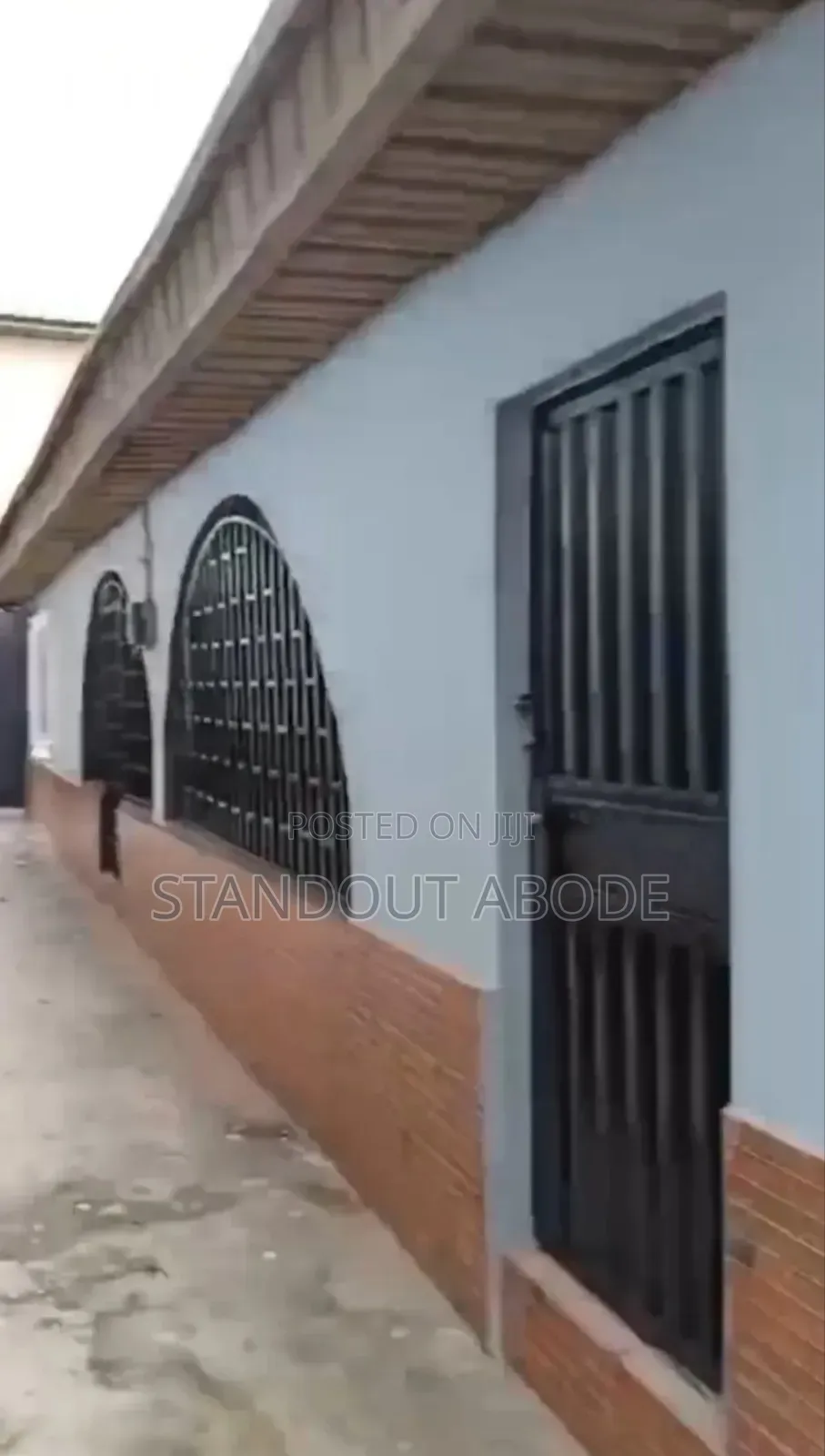 3bdrm Block of Flats in In A Secure Location, Igando / Ikotun/Igando in Igando / Ikotun/Igando
