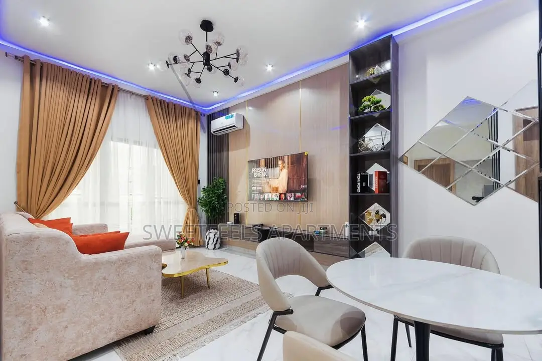Beautiful 2 Bedroom Apartment in Lekki Phase 1