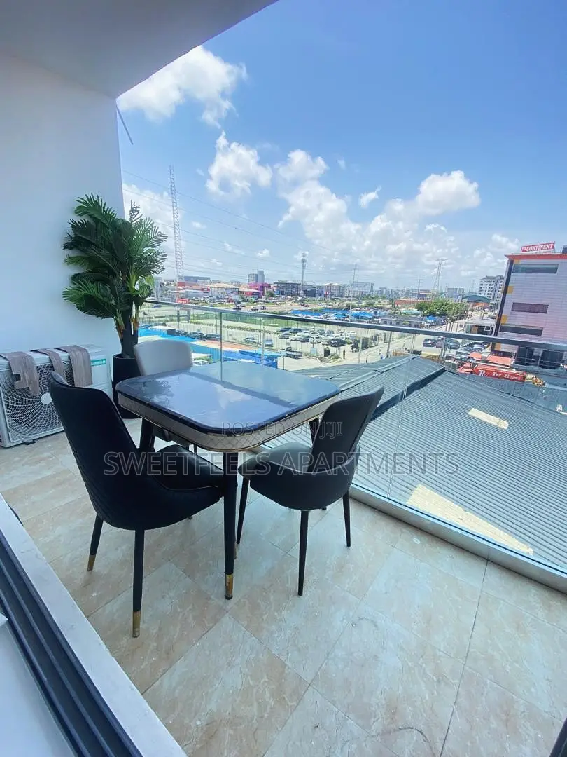 Willow Cozy 2 Bedroom Apartment in Lekki Phase 1