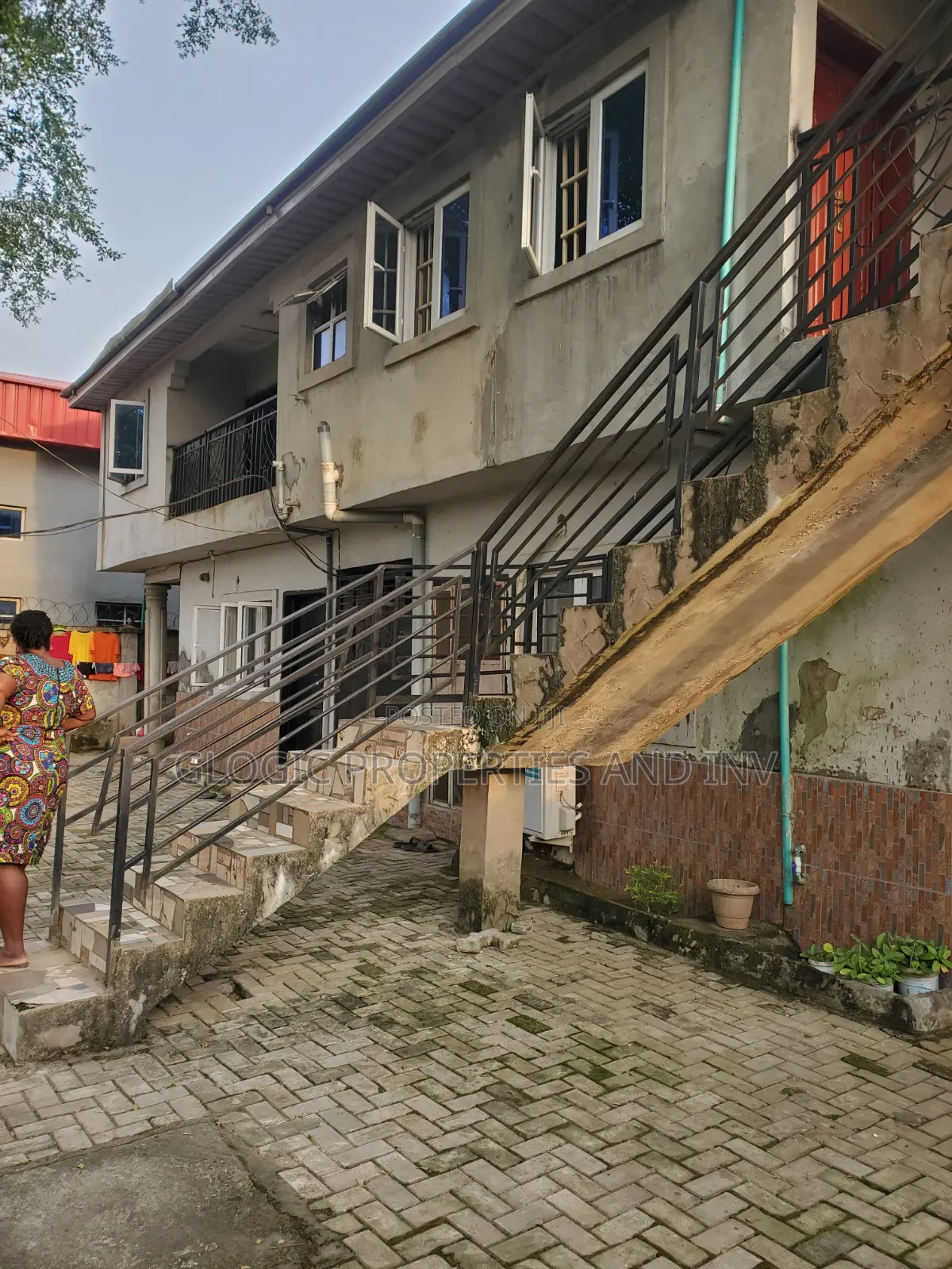 9bdrm Block of Flats in Makogi Cda Estate, Obafemi-Owode for sale in Obafemi-Owode