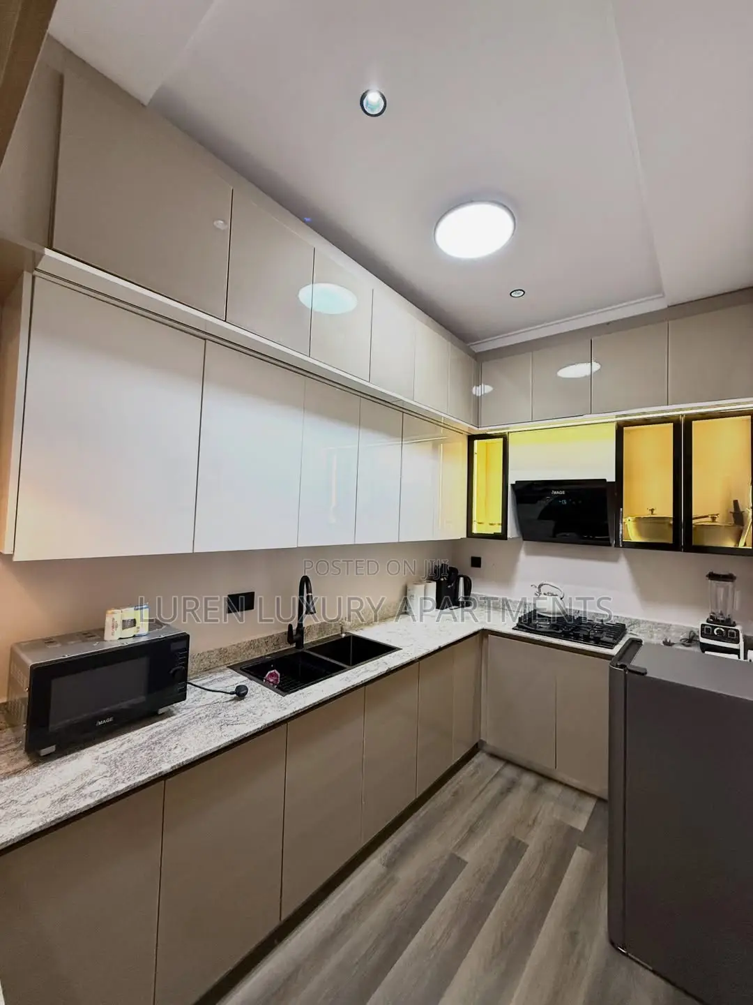 Brand New 2 Bedroom Apartmentsmart in Jahi