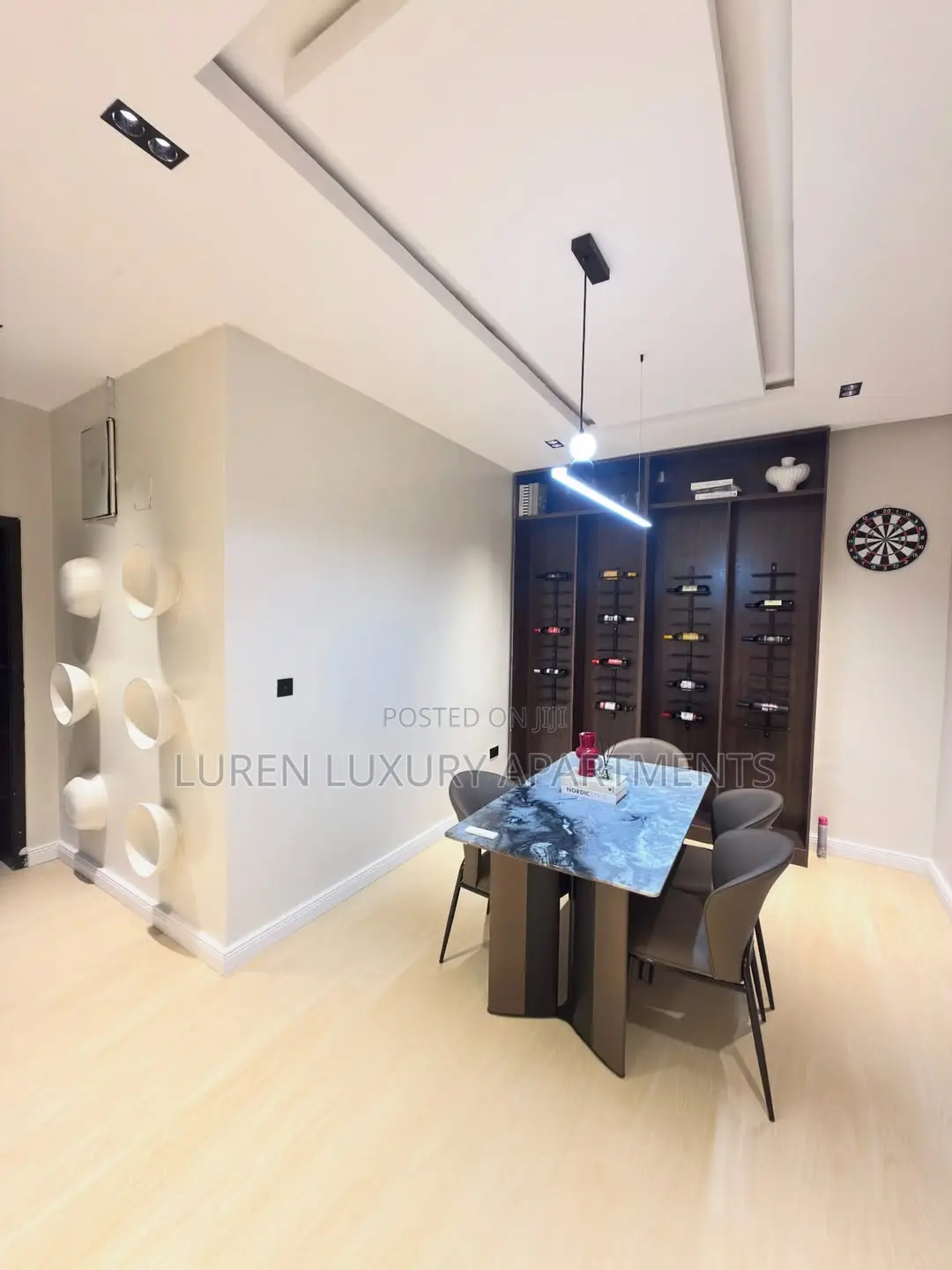 Brand New Luxurious 2 Bedroom Apartment + Wine Bar Ps5 in Katampe Extension