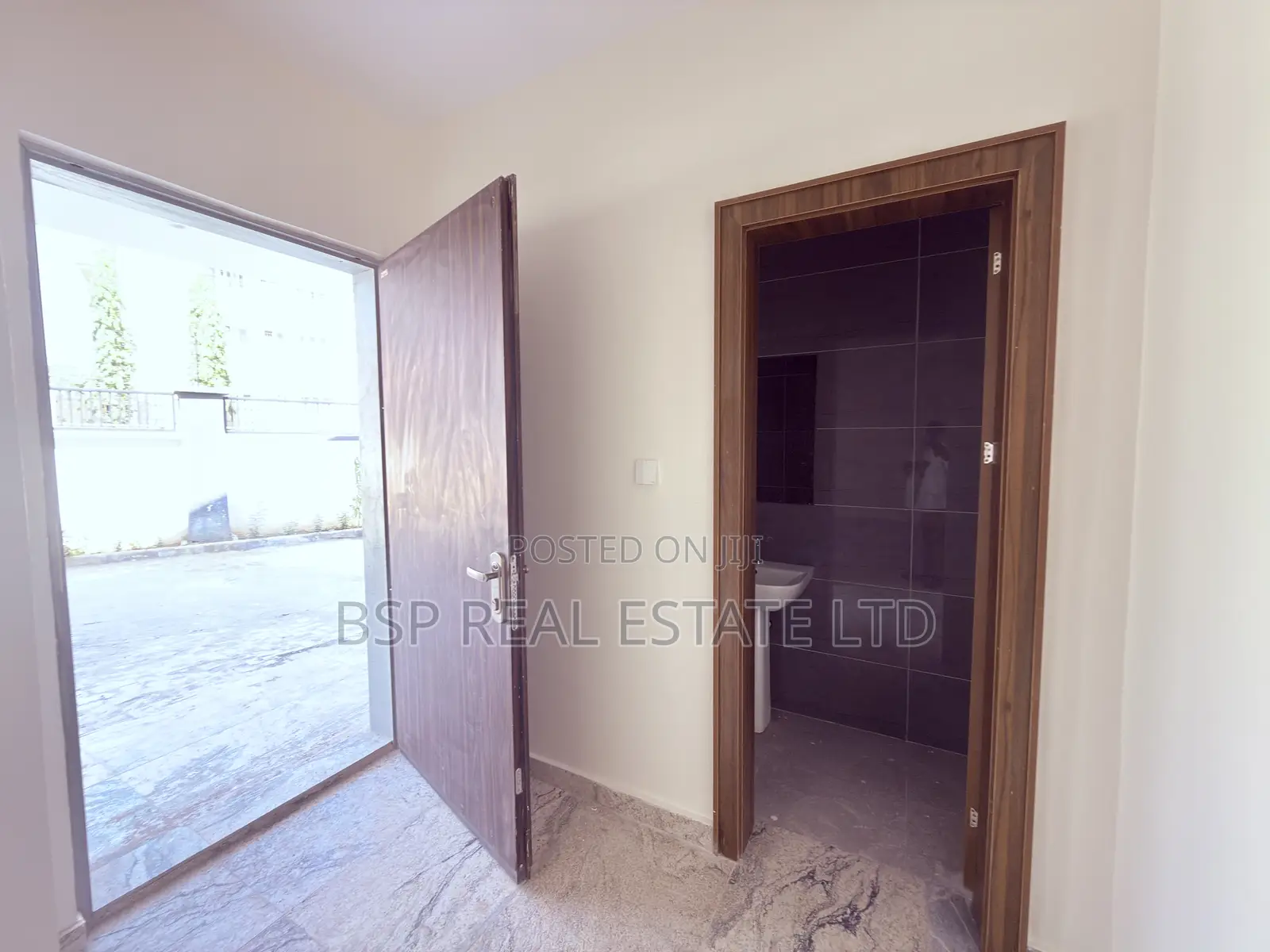 3bdrm Townhouse / Terrace in Life Camp for rent in Life Camp