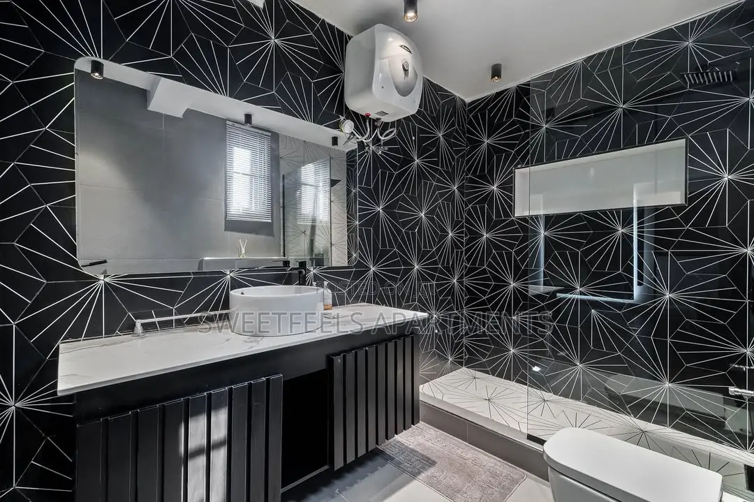 Luxury 3 Bedroom Apartment With Swimming Pool in Old Ikoyi