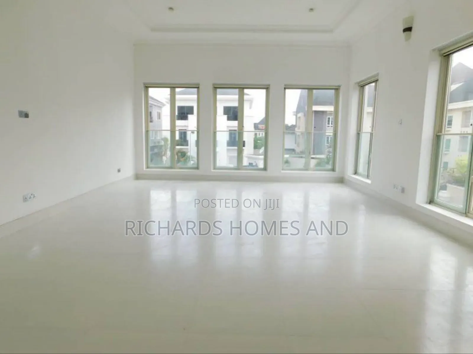 3bdrm Apartment in Banana Island for rent in Banana Island