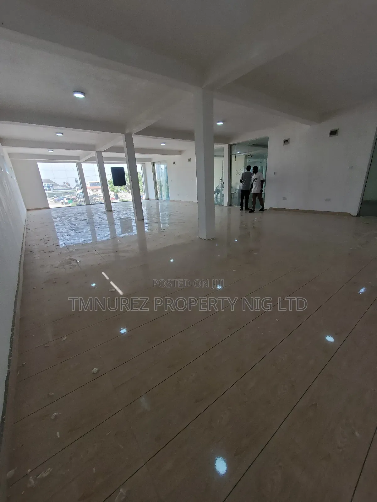 Showroom Direct Facing Road in Sangotedo