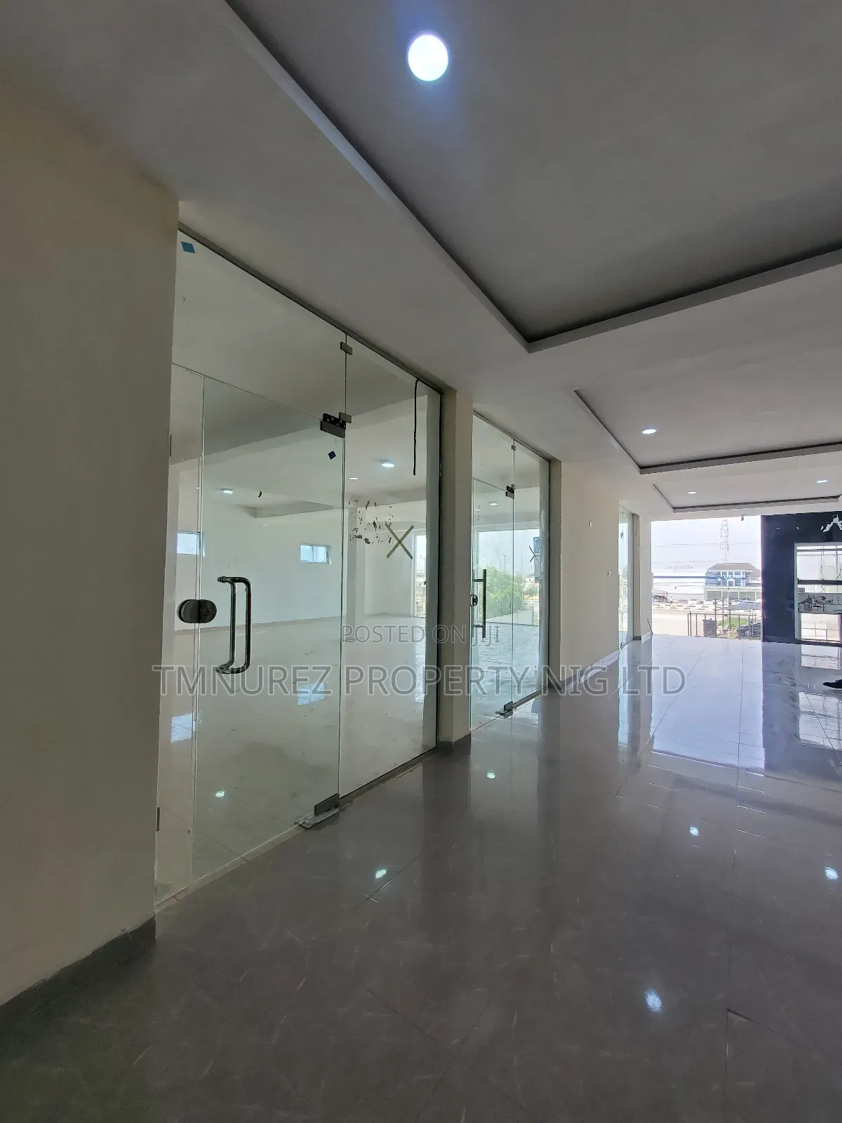 Showroom Direct Facing Road in Sangotedo