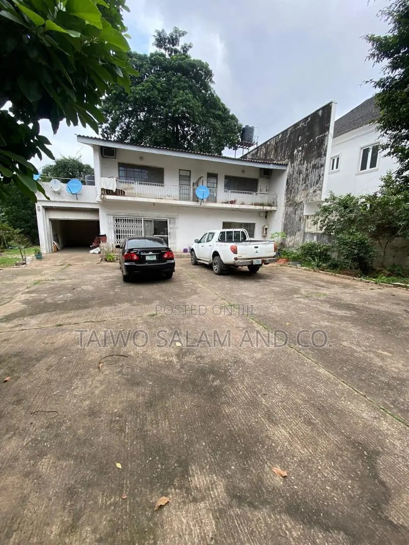 1580sqm of Land With Old Structure in Iyanganku