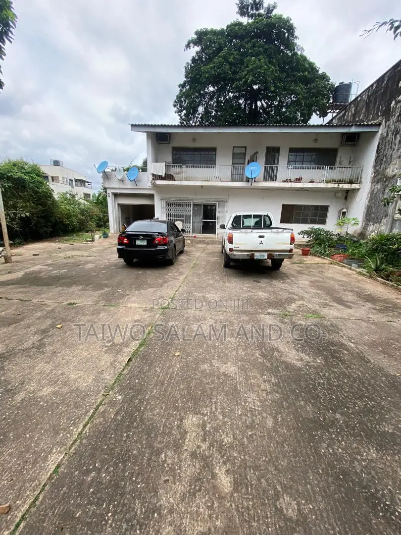 1580sqm of Land With Old Structure in Iyanganku