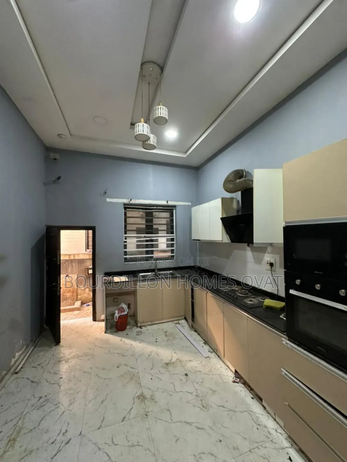 4bdrm Duplex in Ikota Villa Estate for rent in Lekki