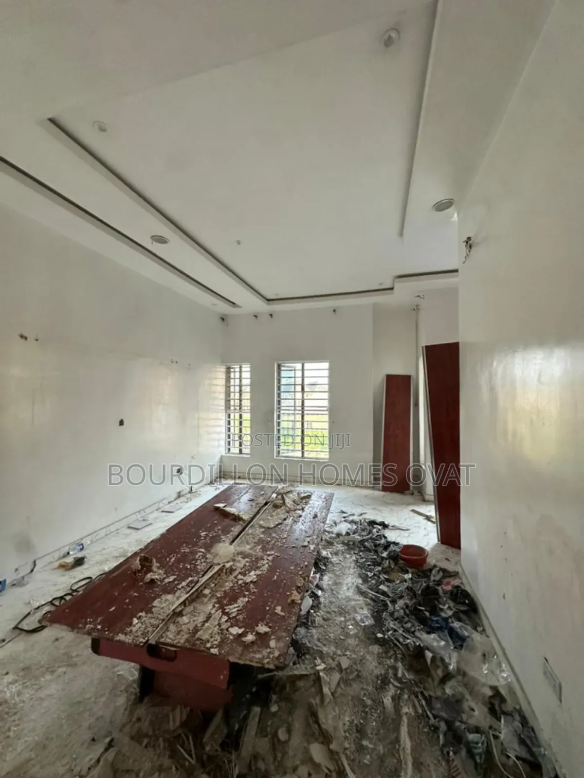 4bdrm Duplex in Ikota Villa Estate for rent in Lekki