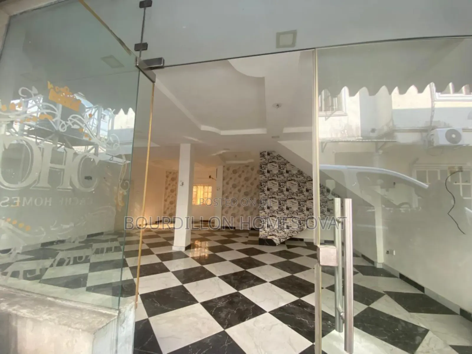 1bdrm Apartment in Lekki Phase 1 for rent in Lekki Phase 1