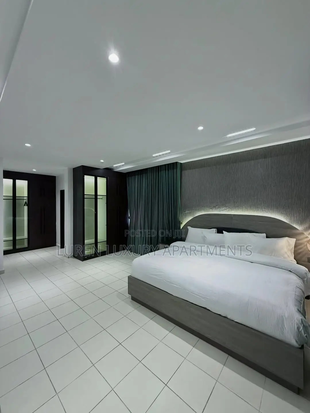 Elegant 2 Bedroom Apartment + Swimming Pool Gym. in Wuse 2