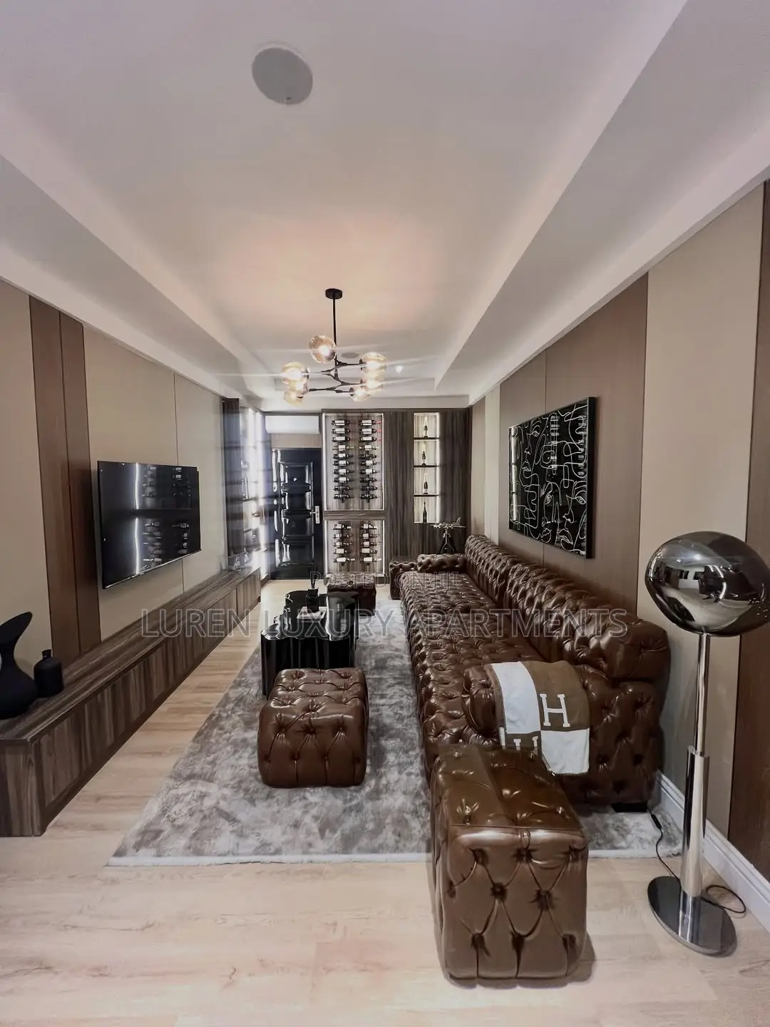 Ultra-Luxurious 3 Bedroom With Swimming Pool, Gym in Maitama