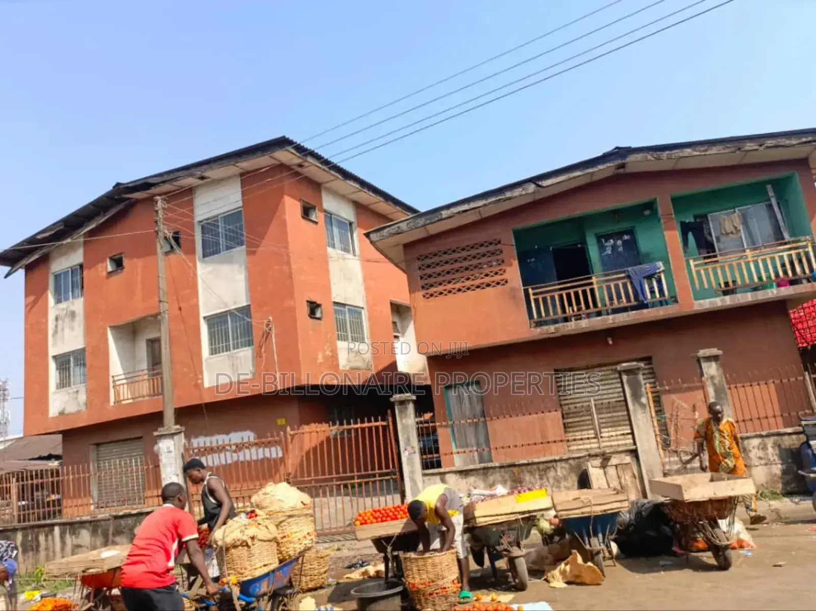 20bdrm House in Owerri for sale in Owerri
