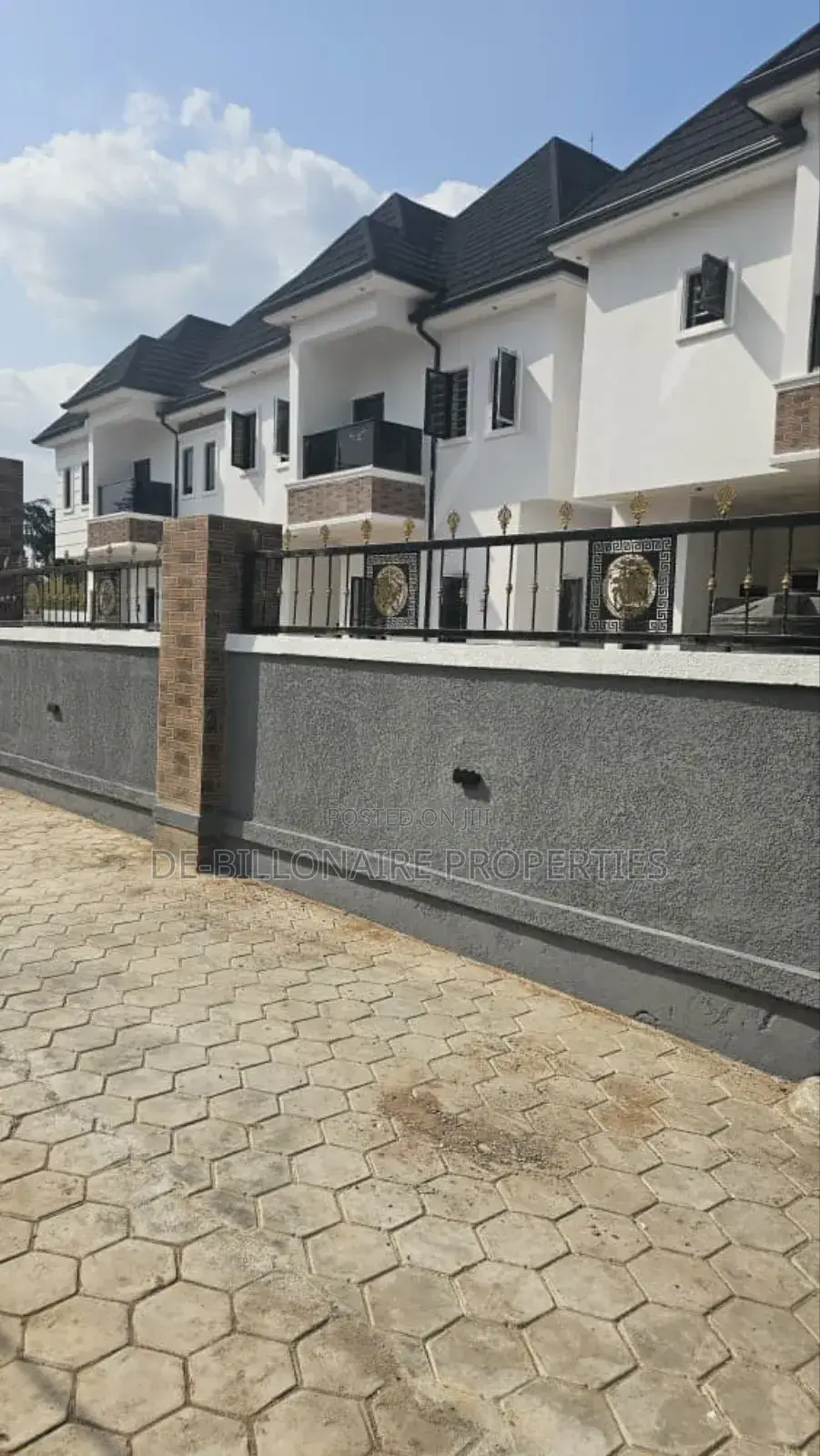 4bdrm Duplex in Owerri for sale in Owerri