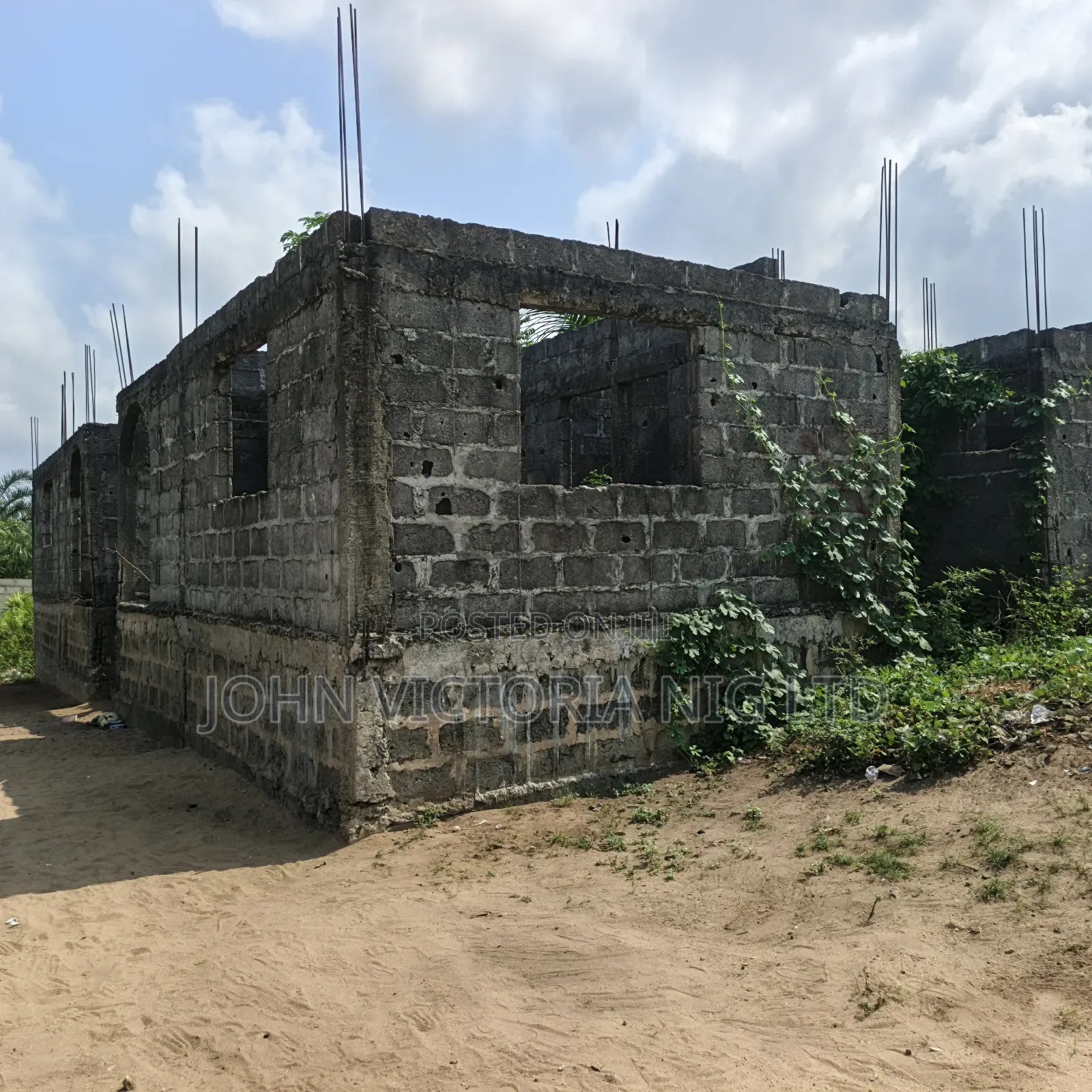 12bdrm Block of Flats in Ilekpo By The Bustop, Badagry for sale in Badagry