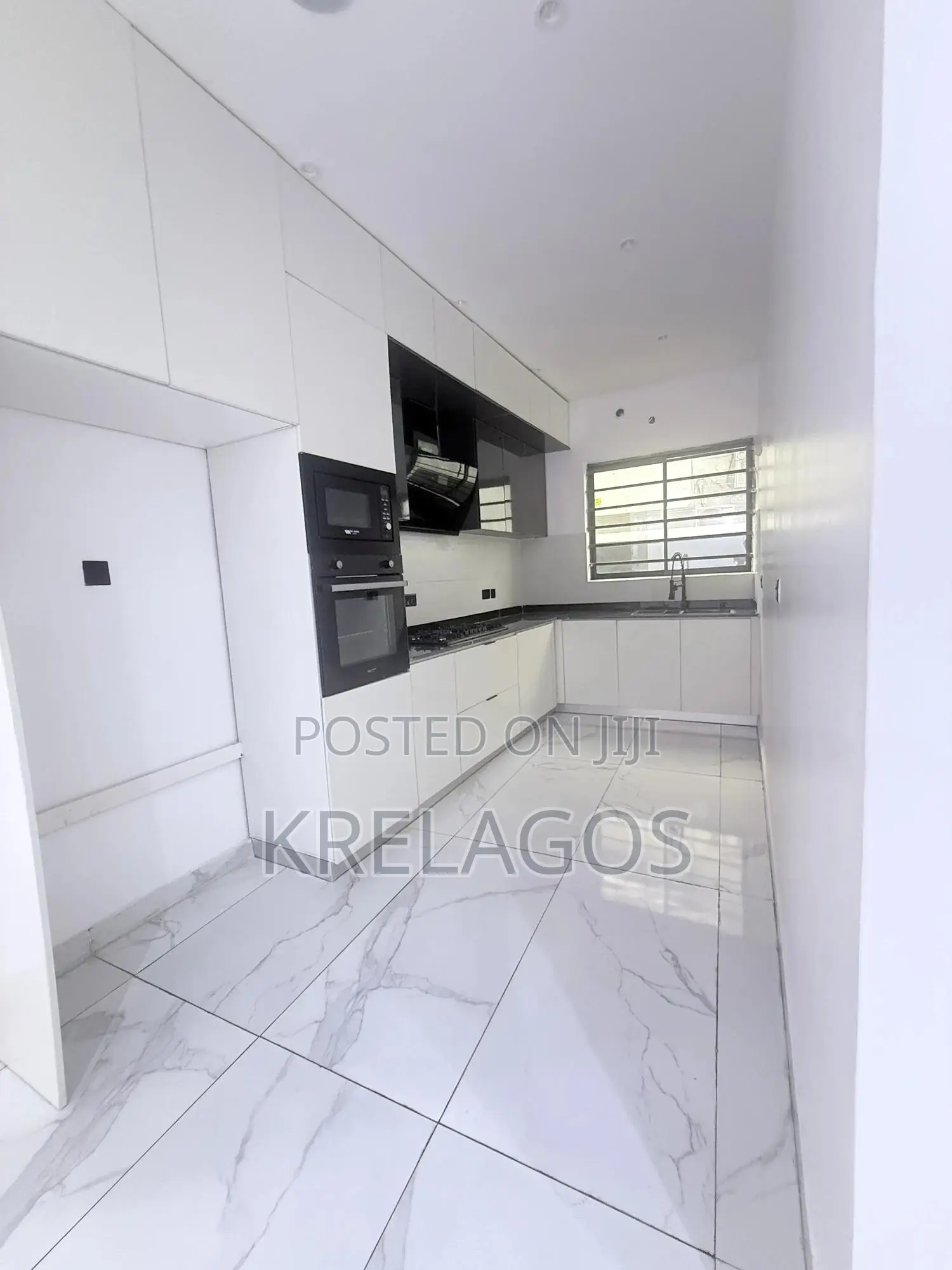 2bdrm Apartment in Lekki for sale in Lekki Phase 1
