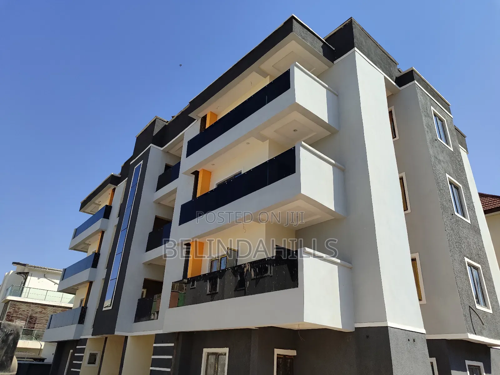 3bdrm Block of Flats in Wuye for sale in Wuye