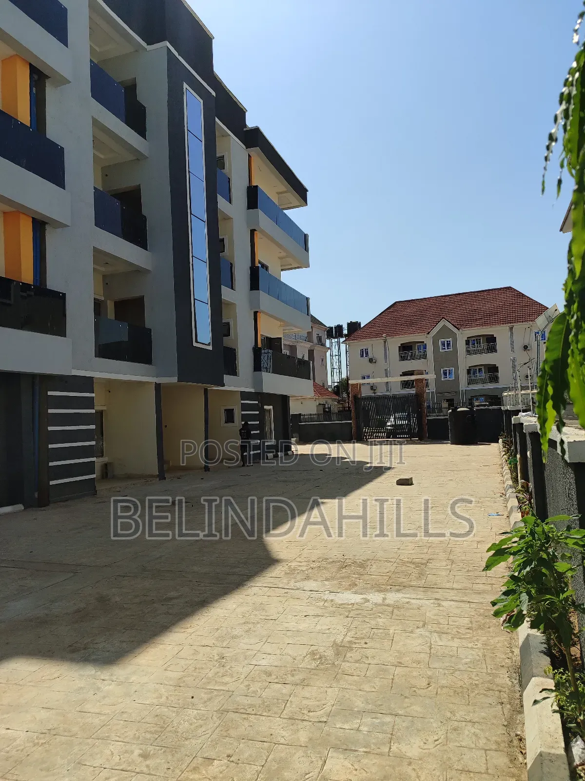 3bdrm Block of Flats in Wuye for sale in Wuye