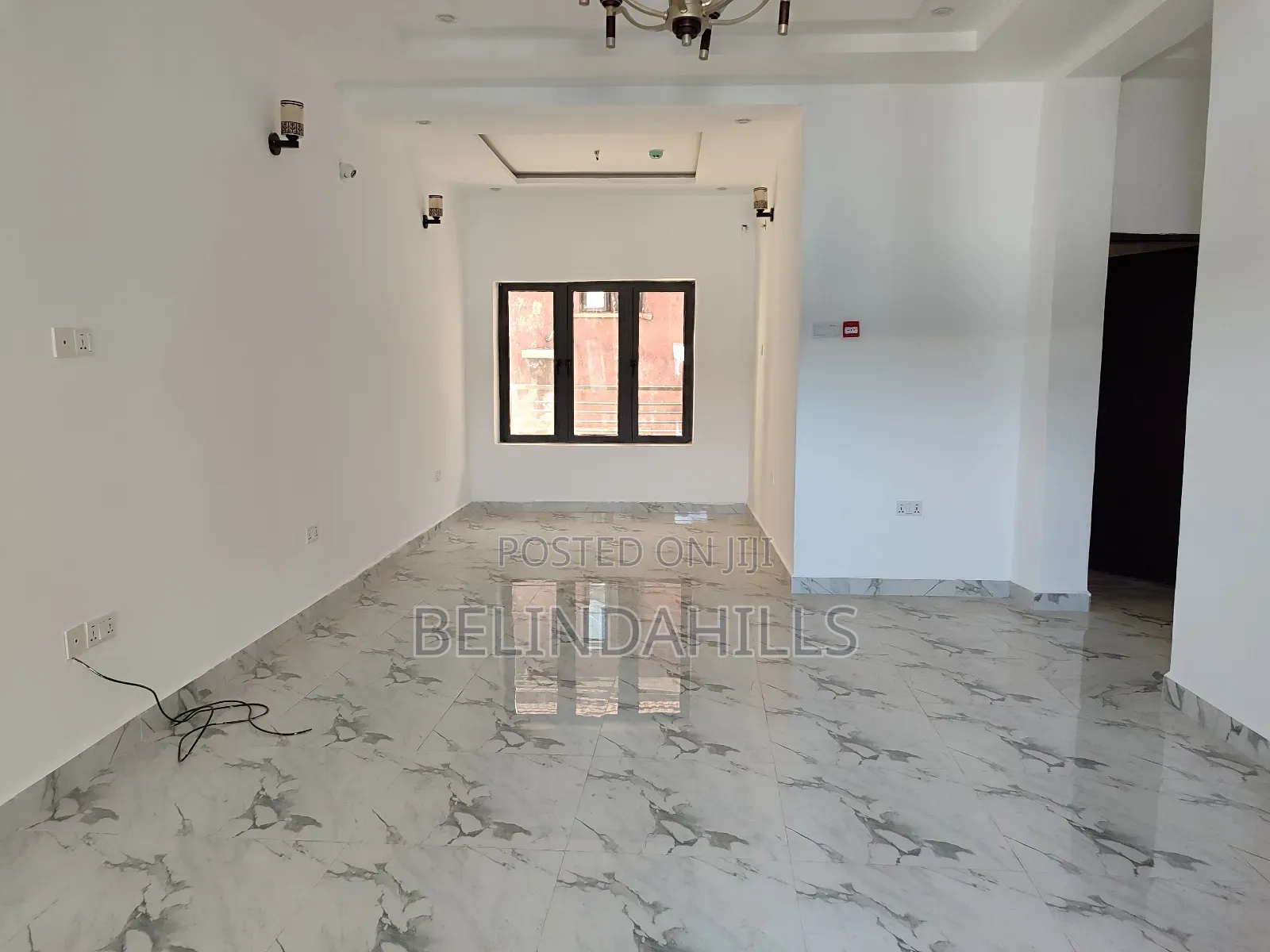 3bdrm Block of Flats in Wuye for sale in Wuye