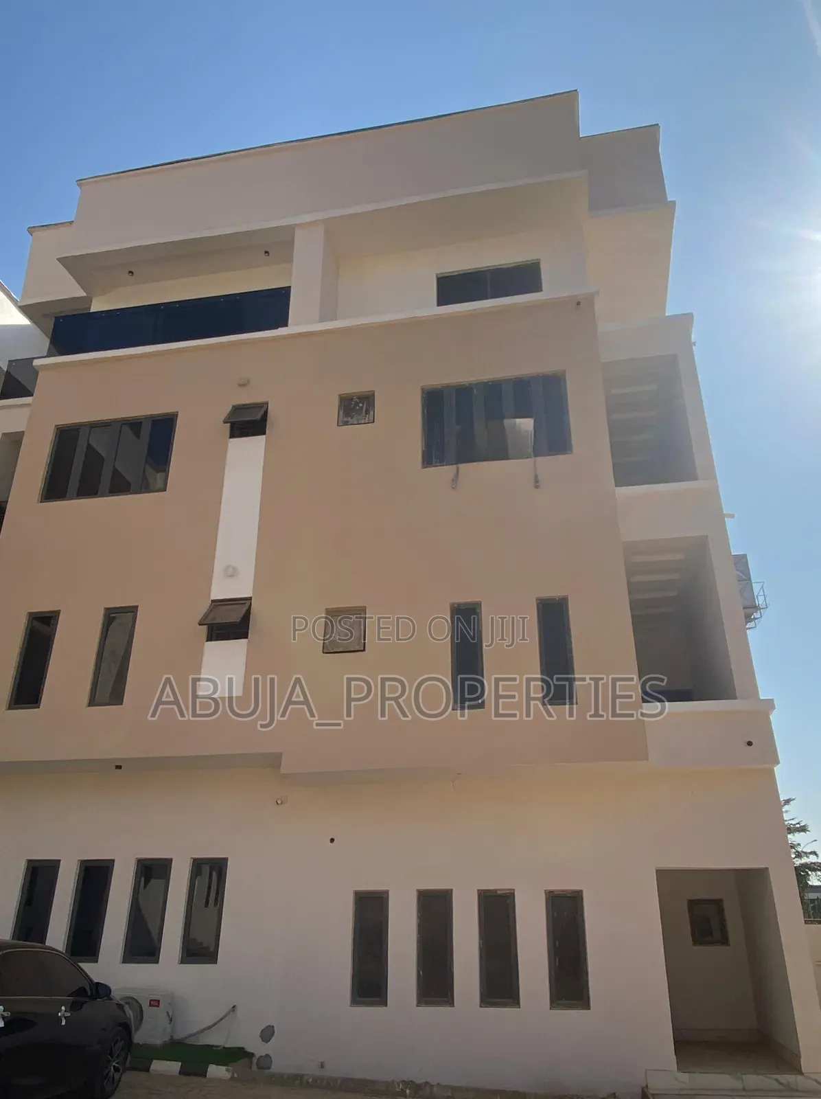 5bdrm Duplex in Guzape District for sale in Guzape District