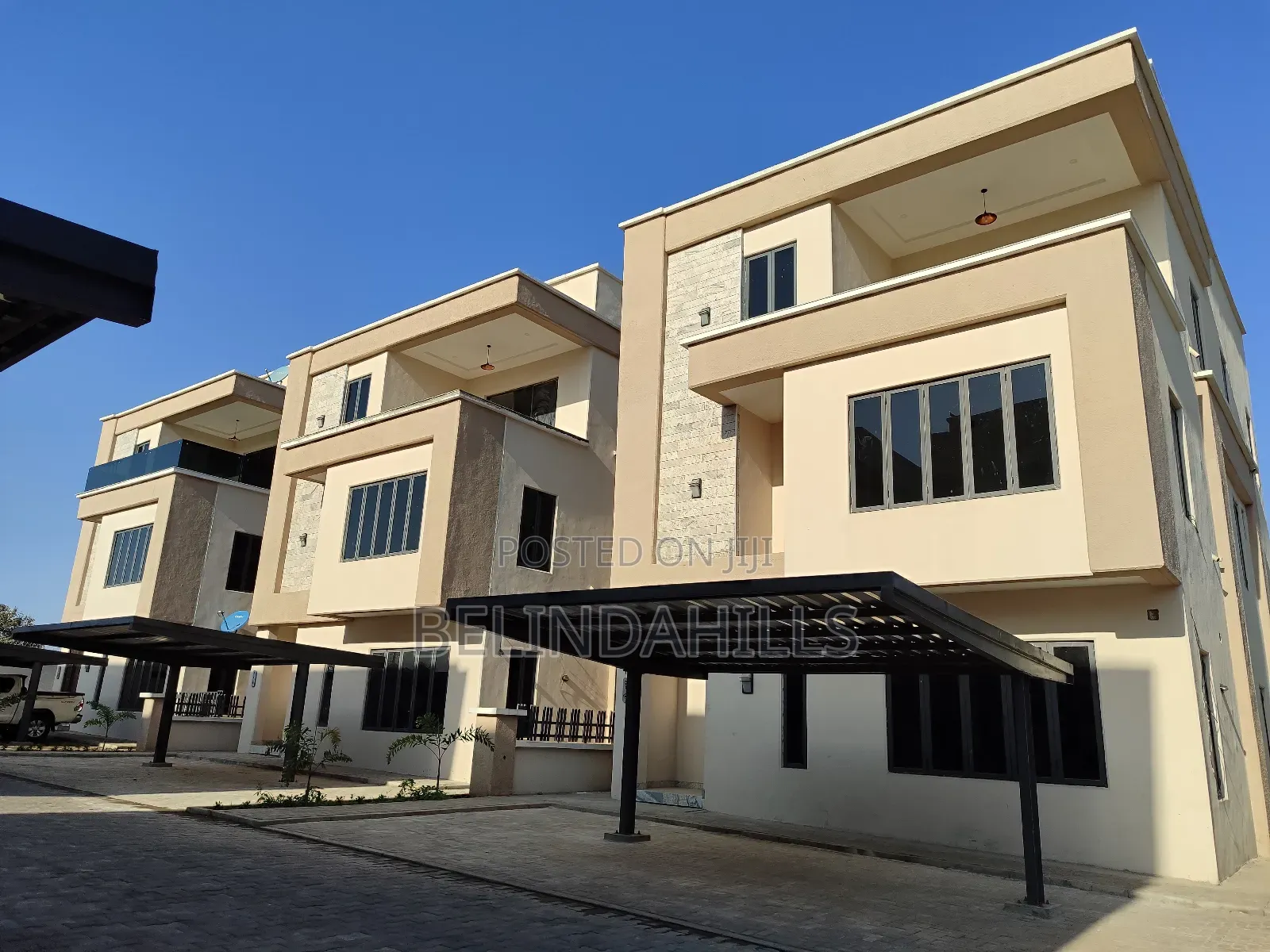 6bdrm Duplex in Zone 7 / Wuse for sale in Zone 7 / Wuse