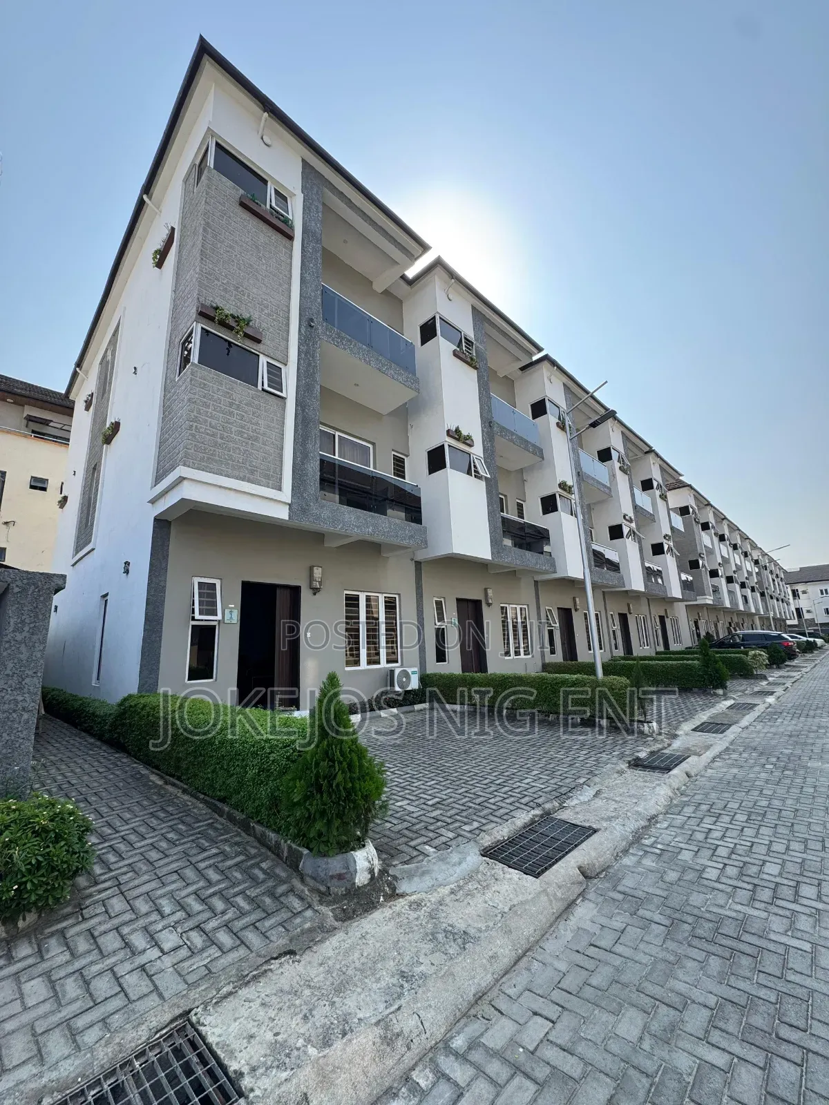 4bdrm Townhouse/Terrace in Ikate for sale in Ikate