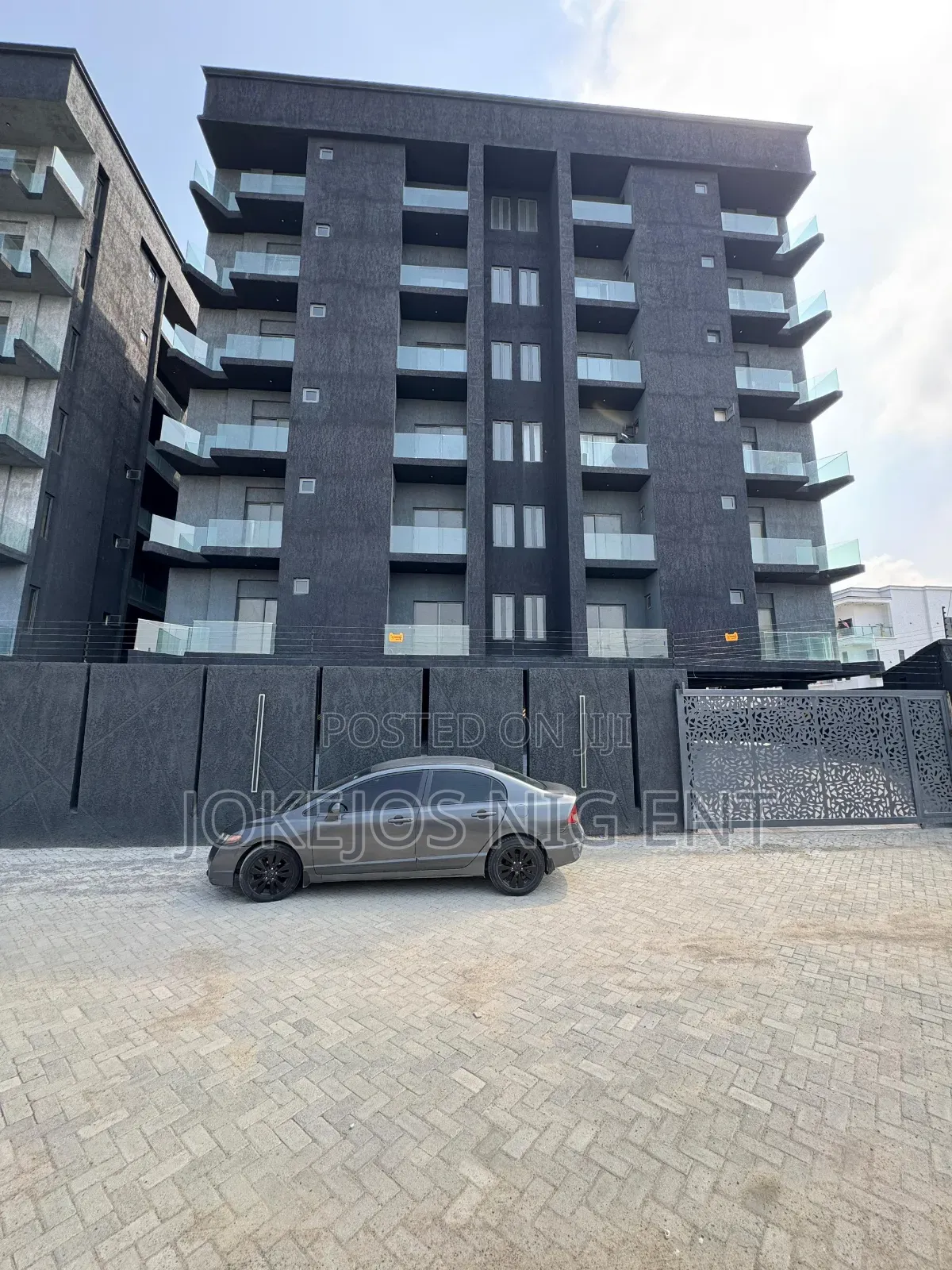 3bdrm Apartment in Ikate for sale in Ikate