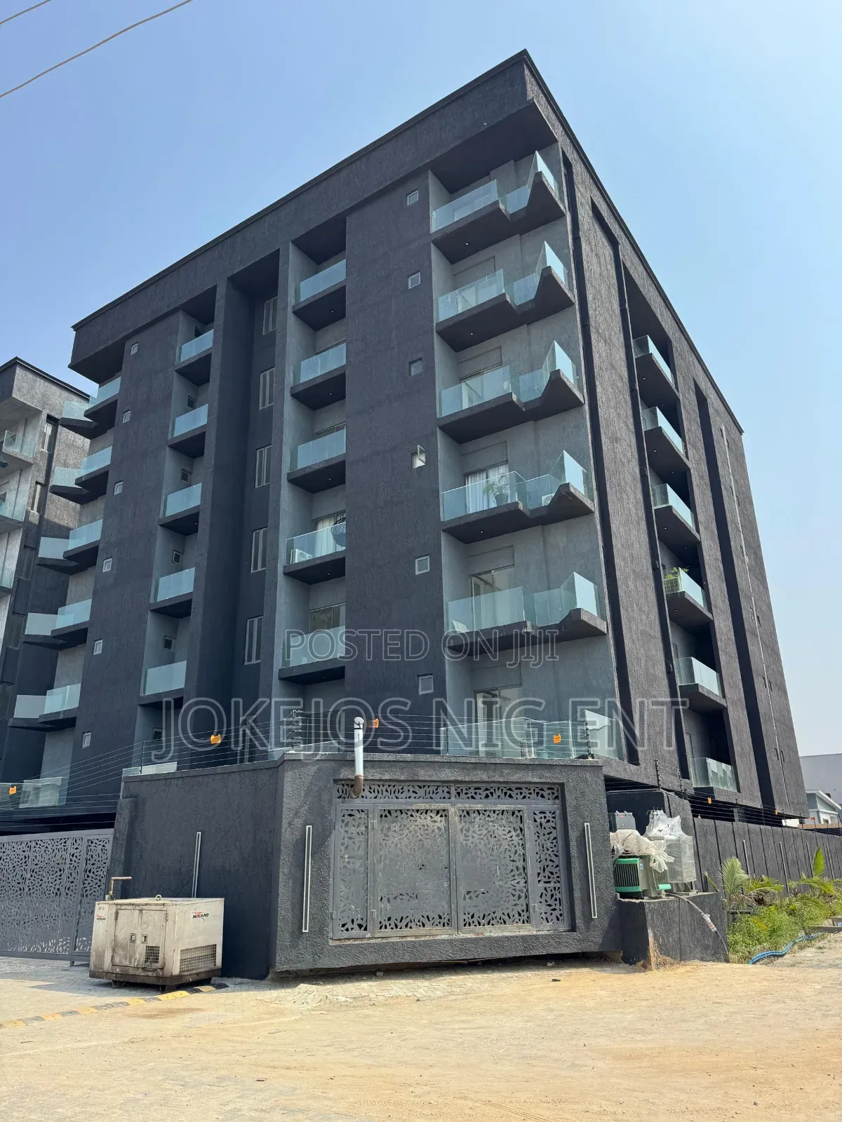 3bdrm Apartment in Ikate for sale in Ikate
