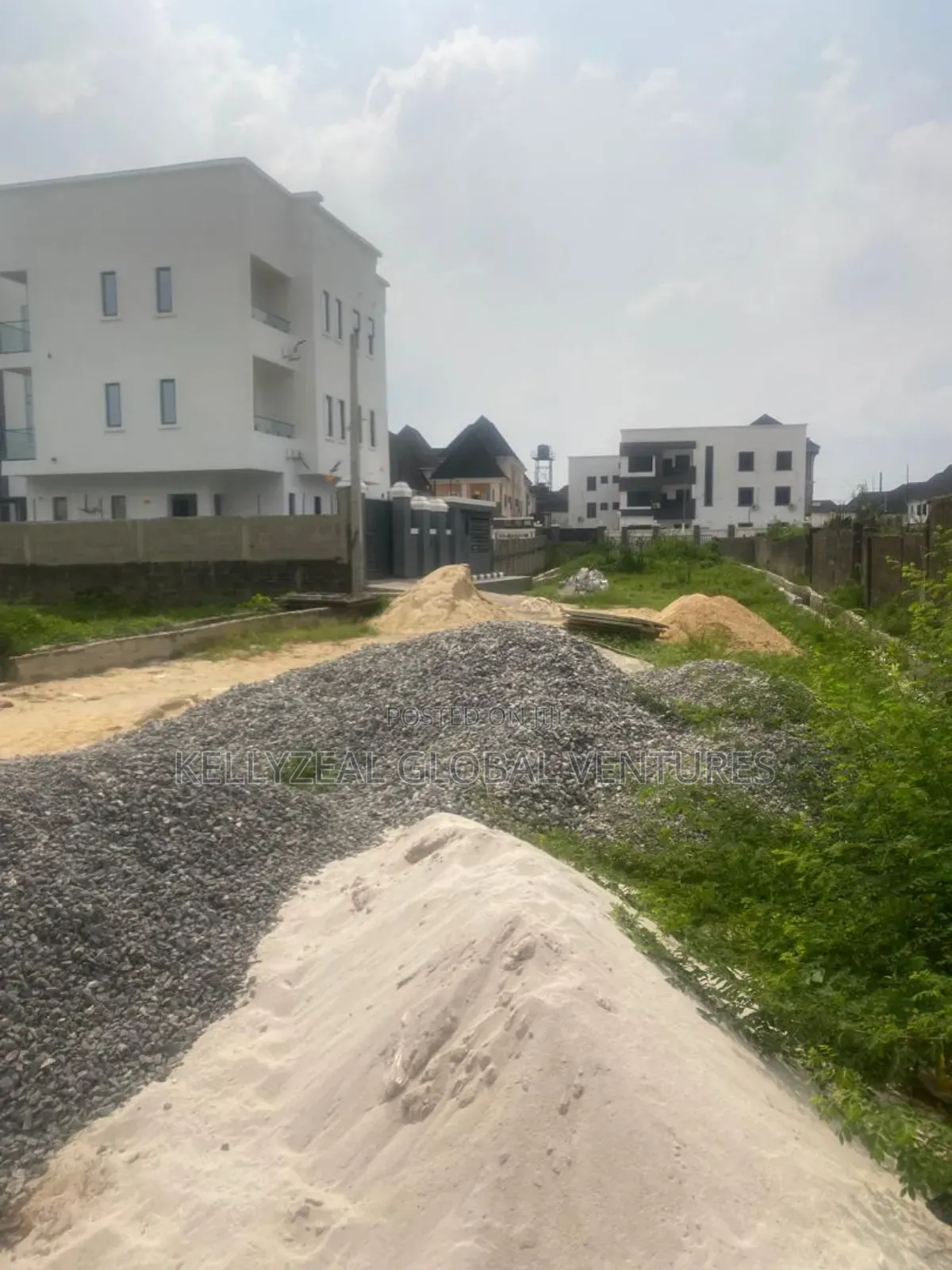 30ft by 120ft Half Plot of Land With Cc of O in Hosanna Estate in Ago Palace