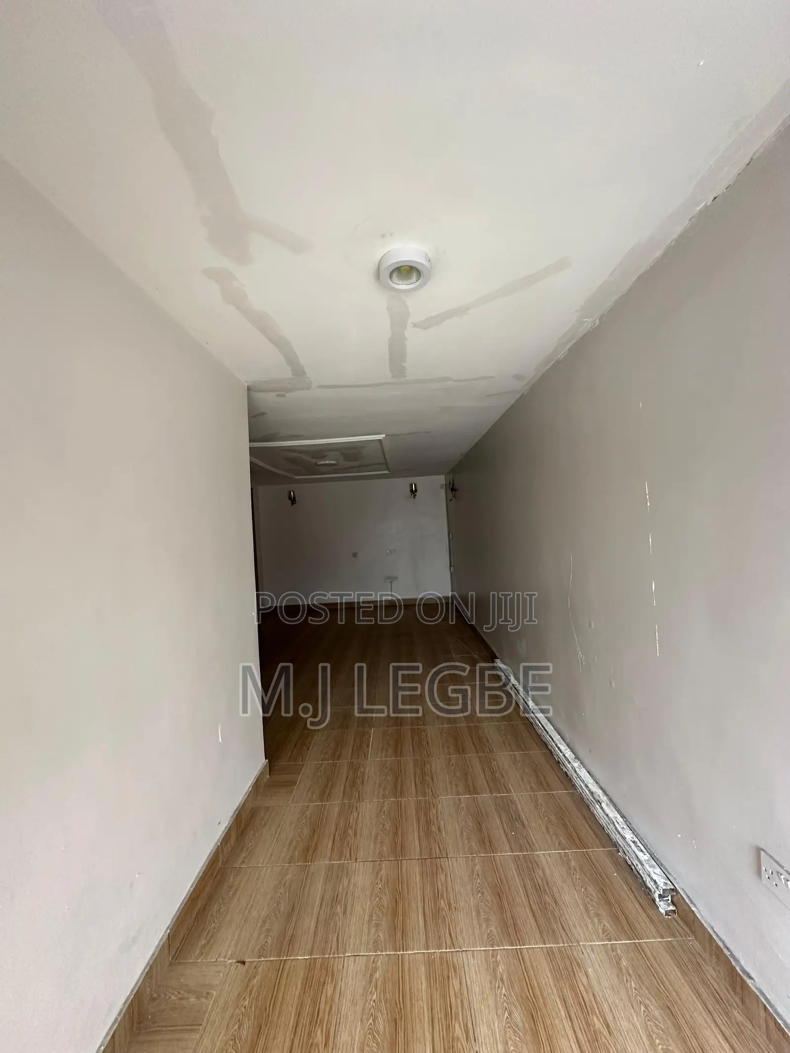 1bdrm Apartment in Phase 1, Lekki for rent in Lekki