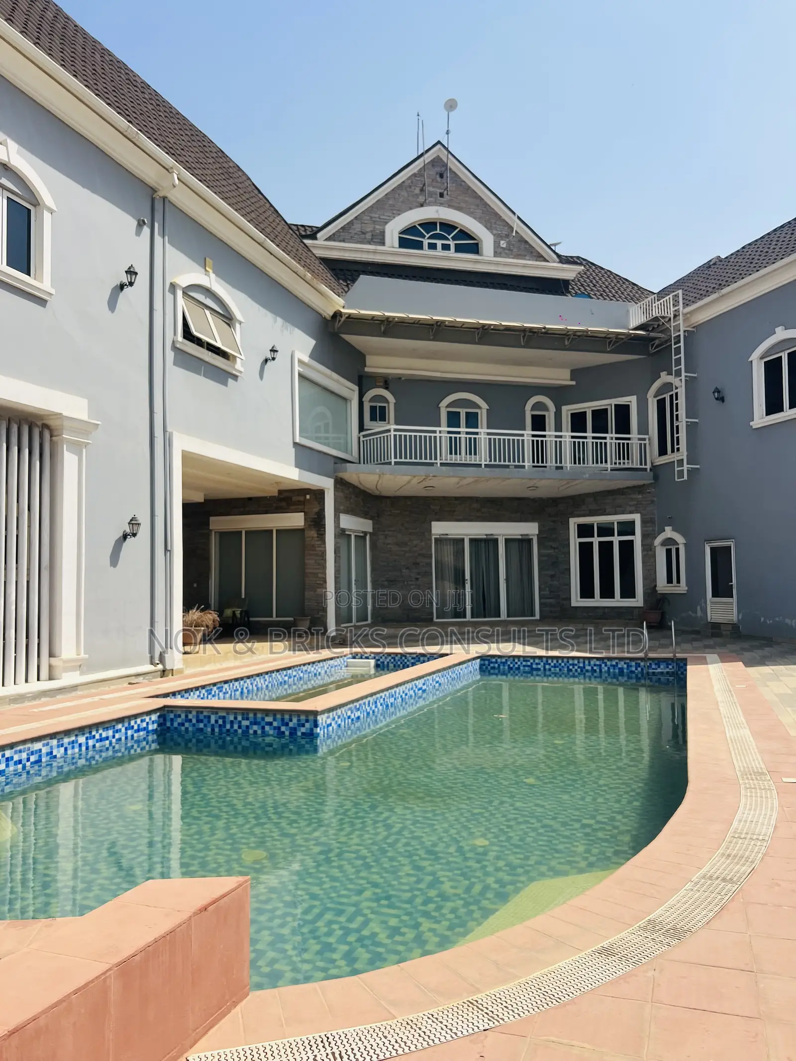 Furnished 7bdrm Mansion in Private Villa, Guzape District for sale in Guzape District