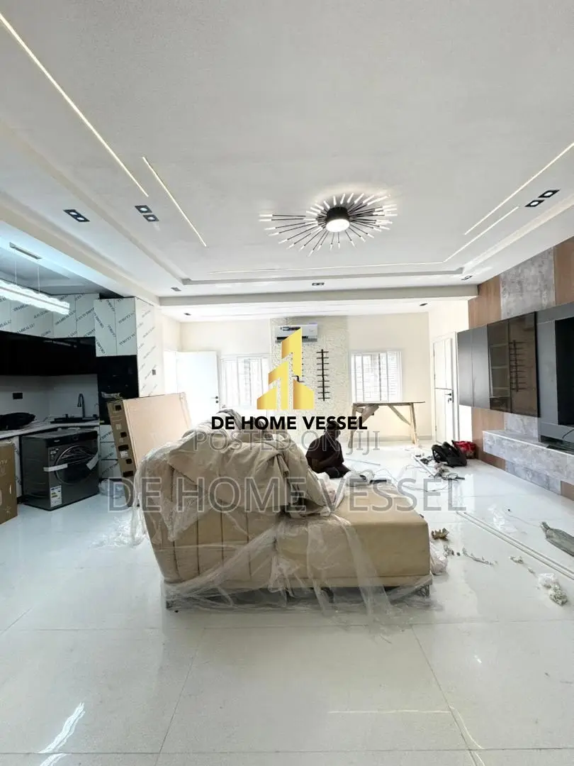2bdrm Apartment in Lekki Phase 1 for sale in Lekki Phase 1