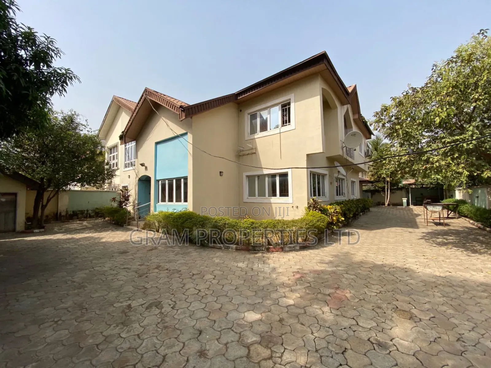 5bdrm Duplex in Judges Quarters, Gwarinpa for sale in Gwarinpa