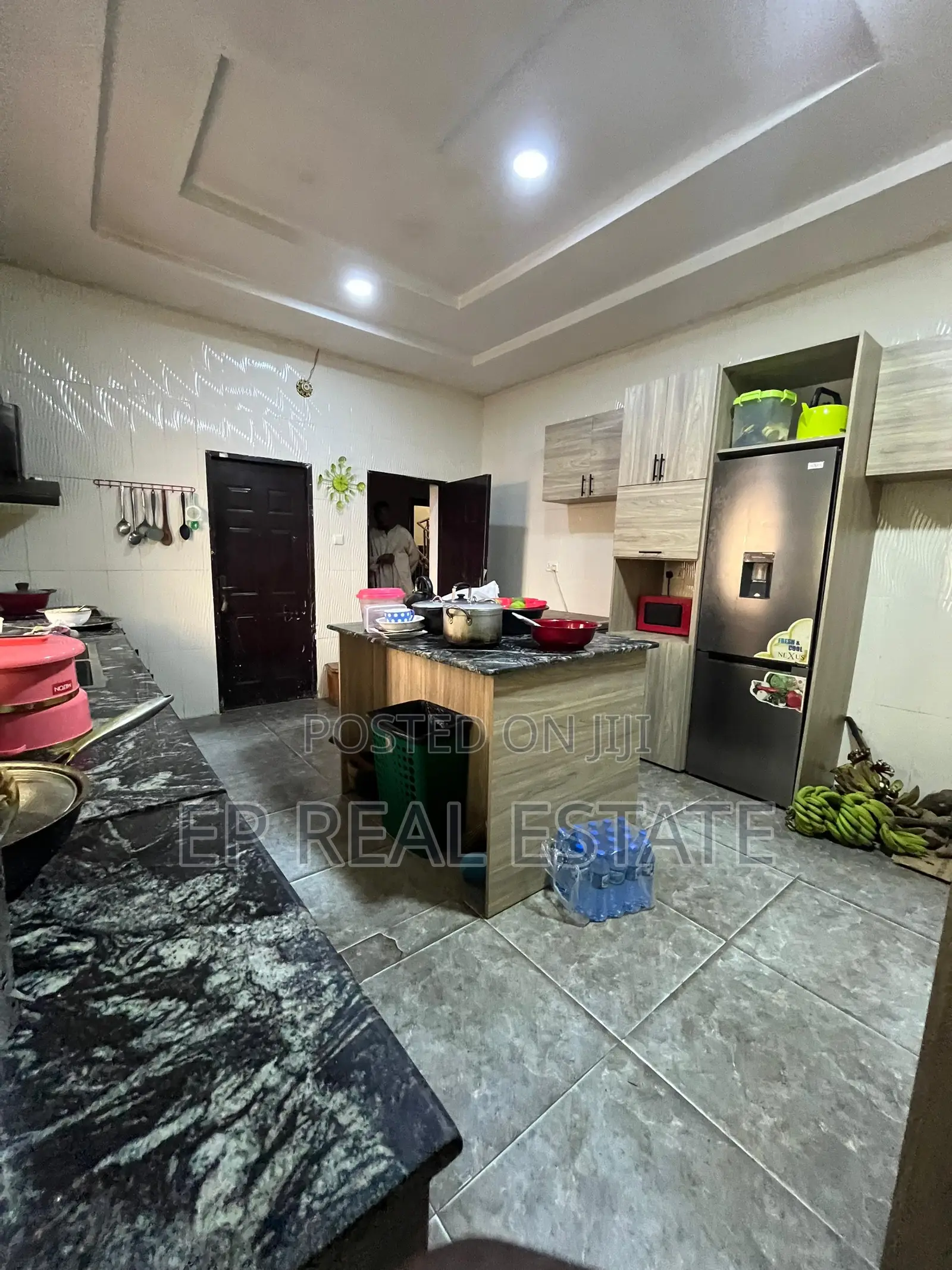 5bdrm Duplex in Apo Resettlement for sale in Apo Resettlement