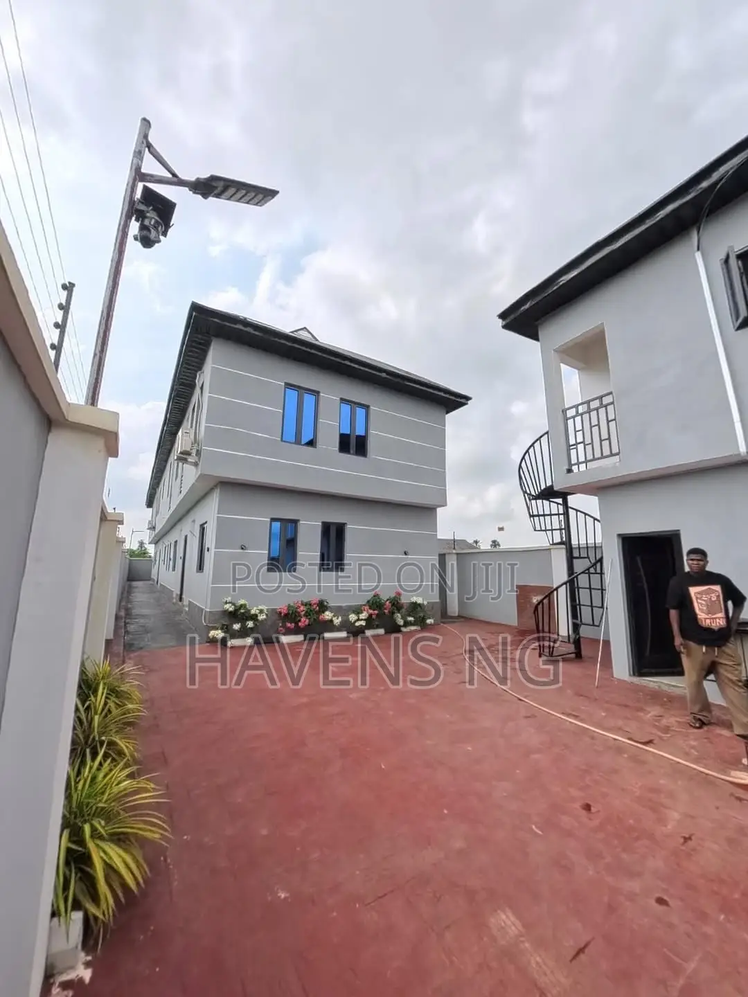 Furnished 7bdrm Room & Parlour in Abeokuta North for sale in Abeokuta North