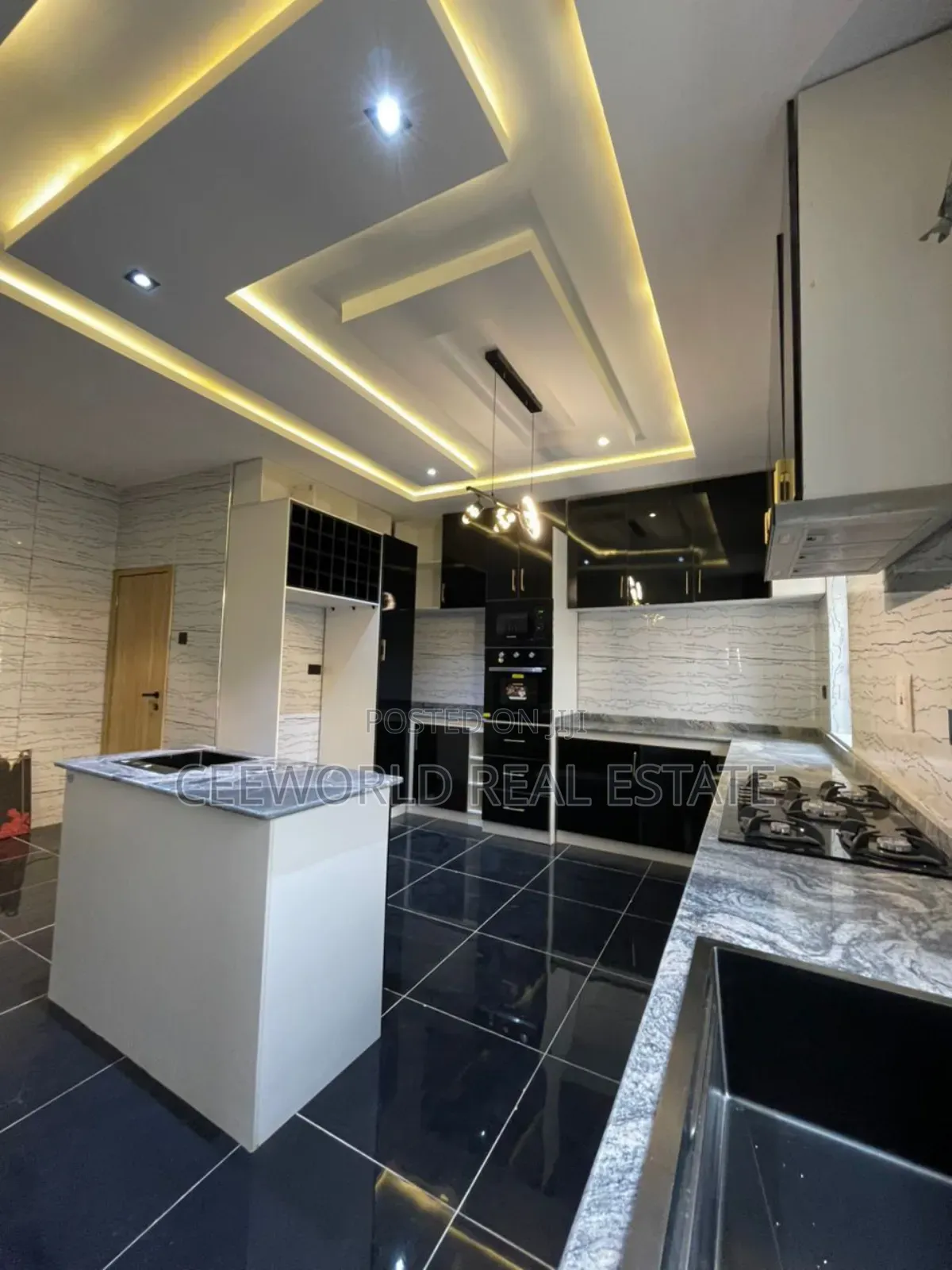 4bdrm Duplex in Akoto Estate, Akala Express for sale in Akala Express