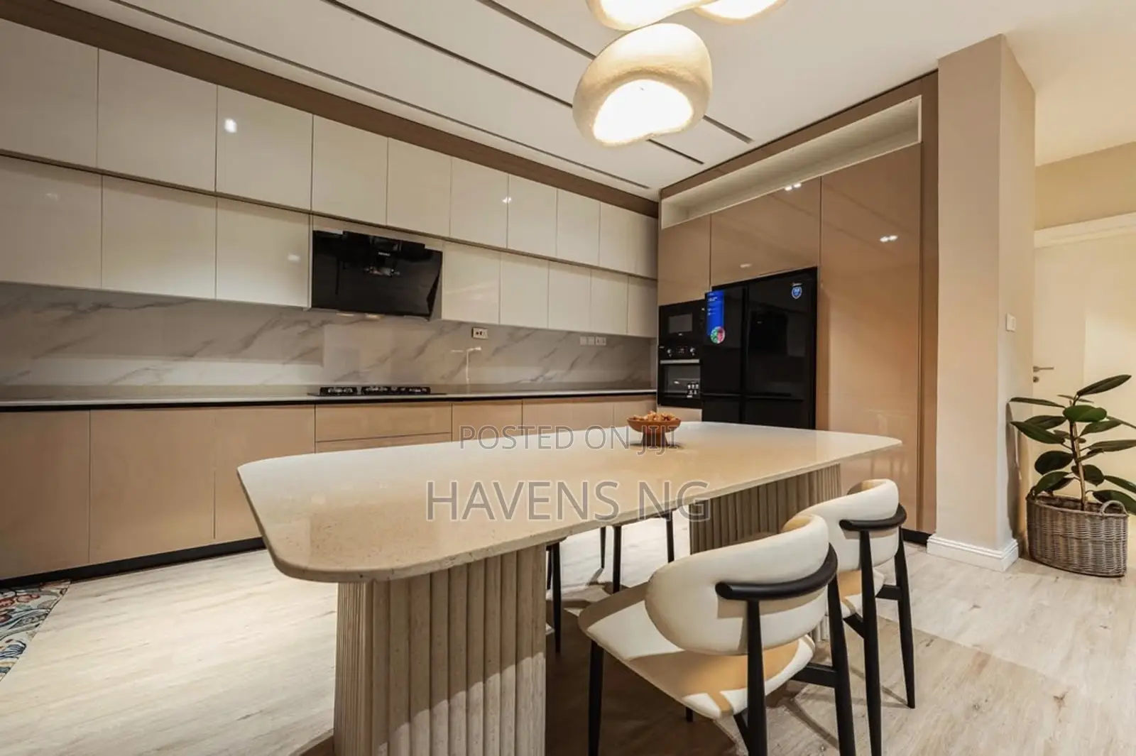 Stylish 2 Bedroom Apartment in Lekki Phase 1