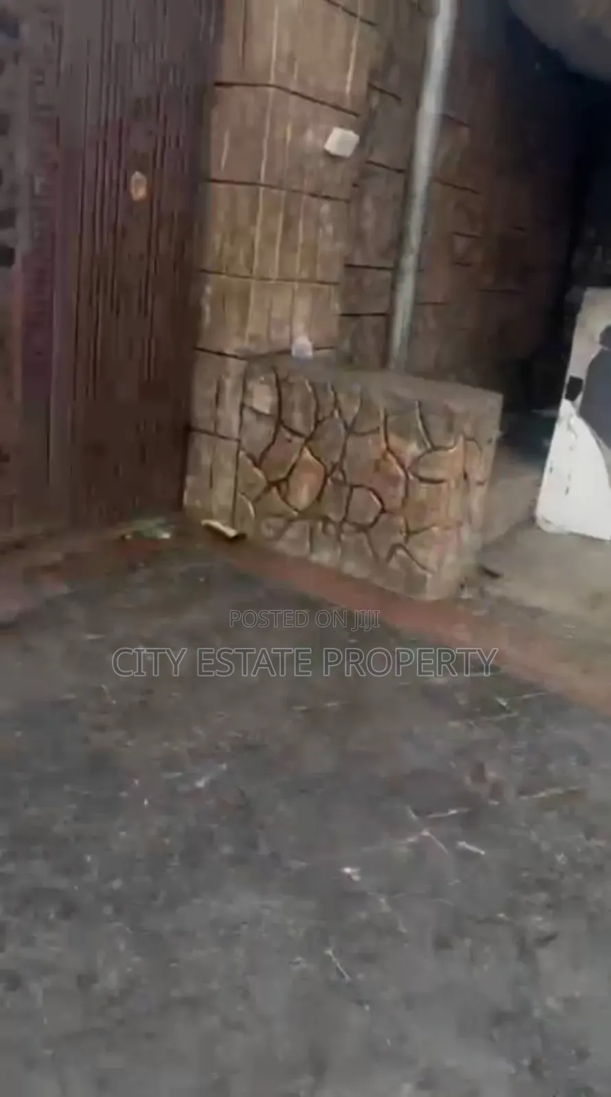For Sale!
Club, Lounge Bar at Gra Phase 2 Ph Land Size: 6 Plots. in Port-Harcourt