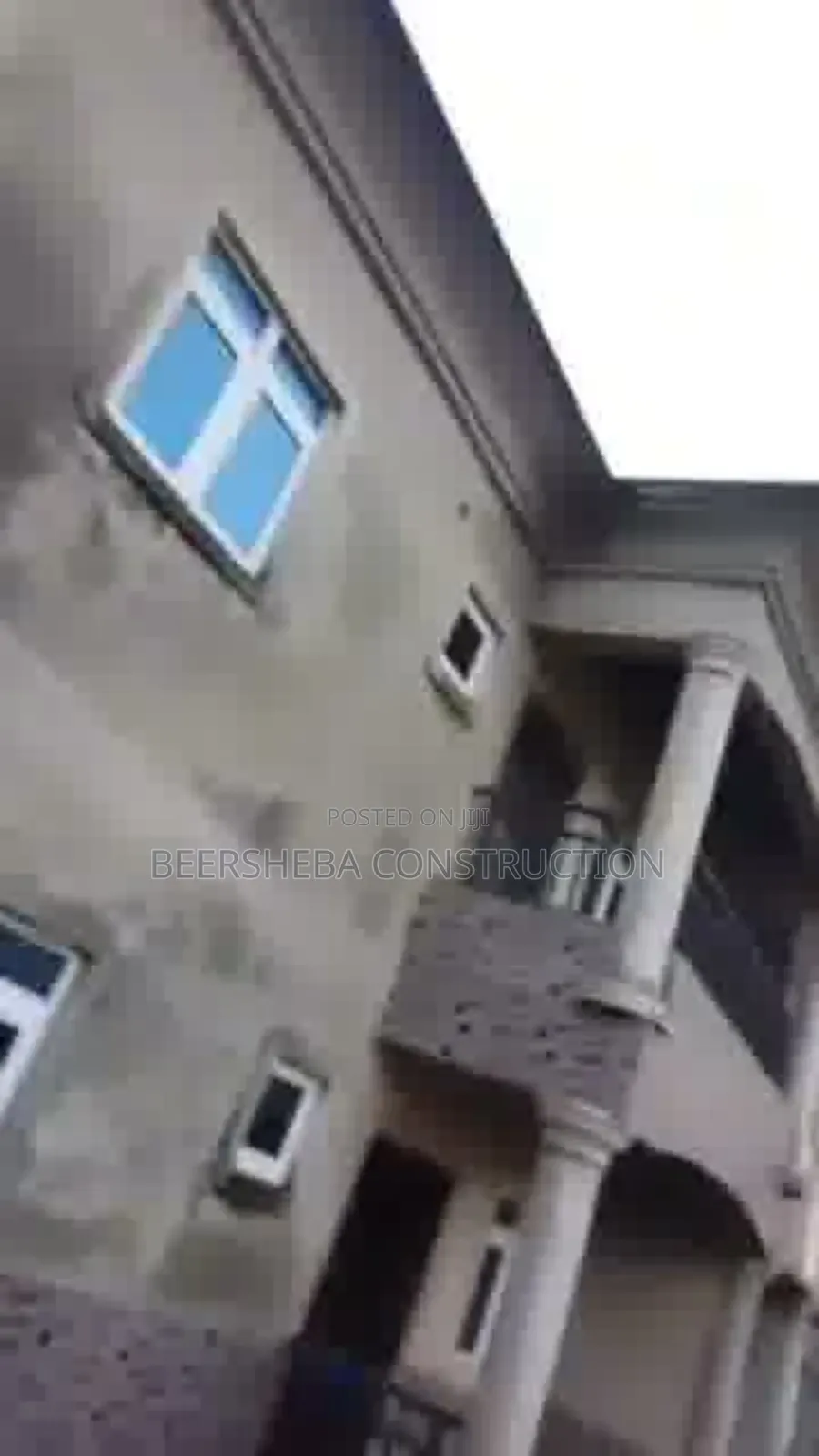 6bdrm Block of Flats in Iyagu Estate, Awka for sale in Awka