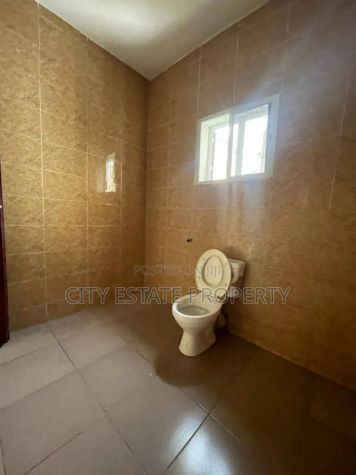 5bdrm Duplex in Royal Estate, Port-Harcourt for sale in Port-Harcourt