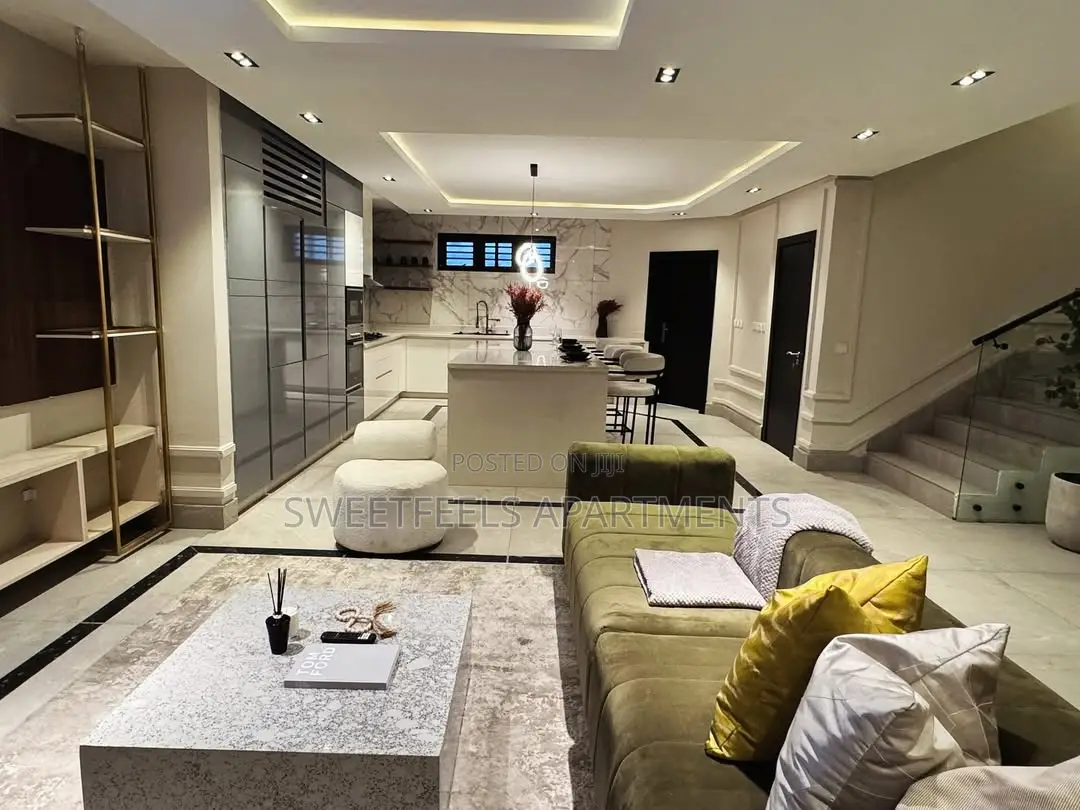 4 Bedroom Fully Furnished en-Suite Terrace Duplex Apartment in Lekki Phase 1