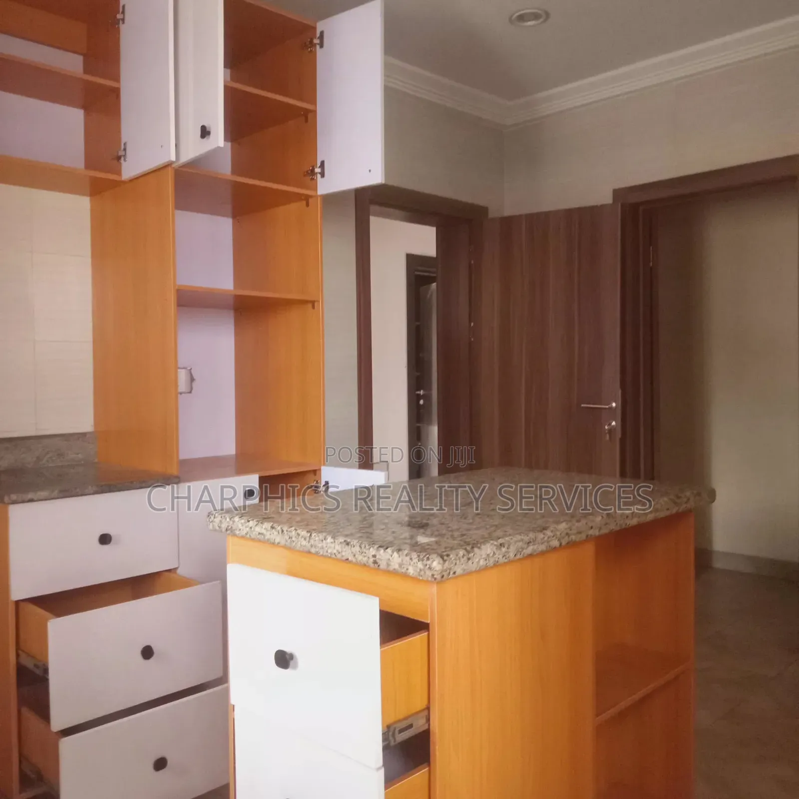 3bdrm Apartment in Agungi for rent in Agungi