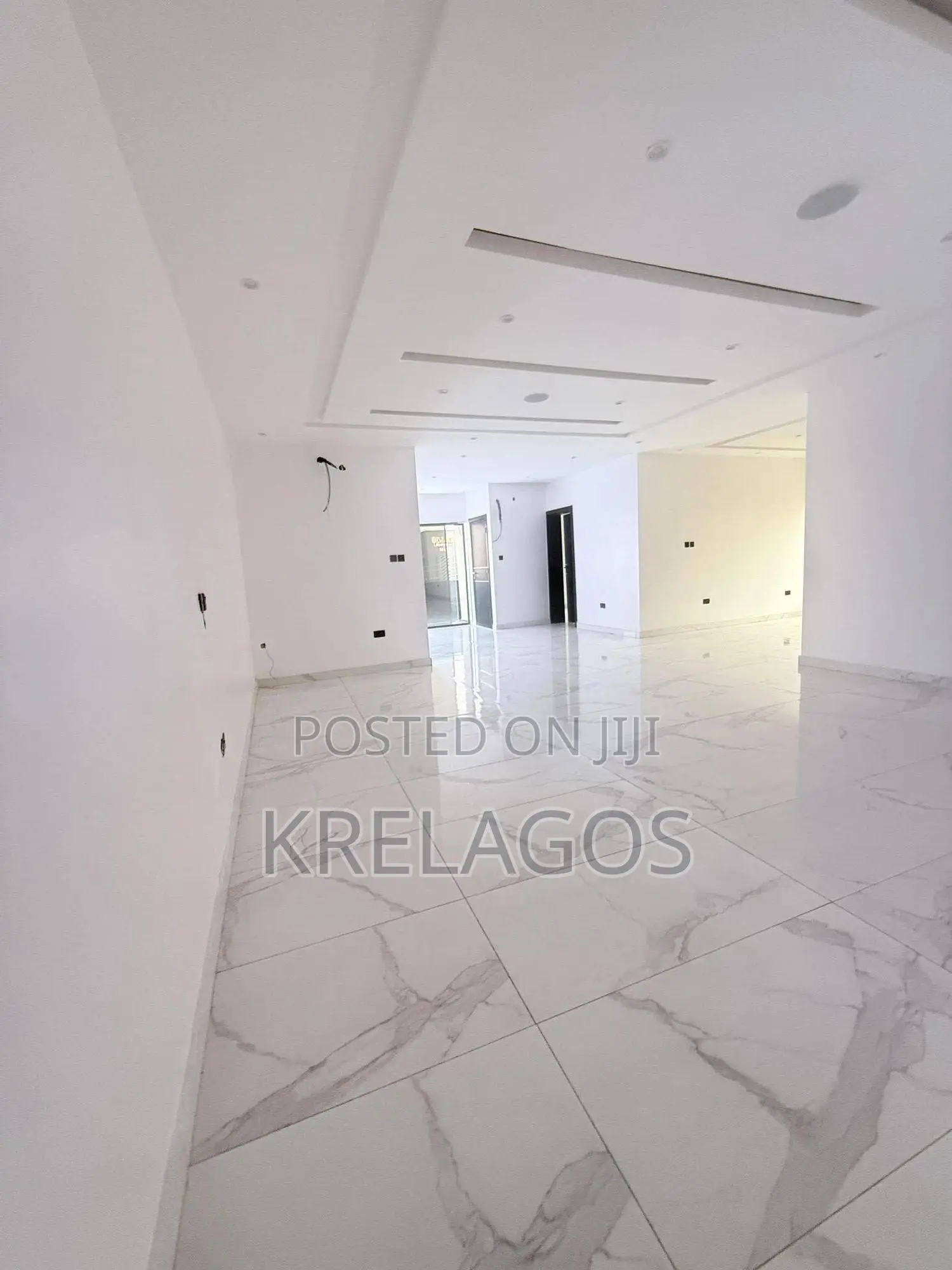 3bdrm Duplex in Lekki for sale in Lekki Phase 1