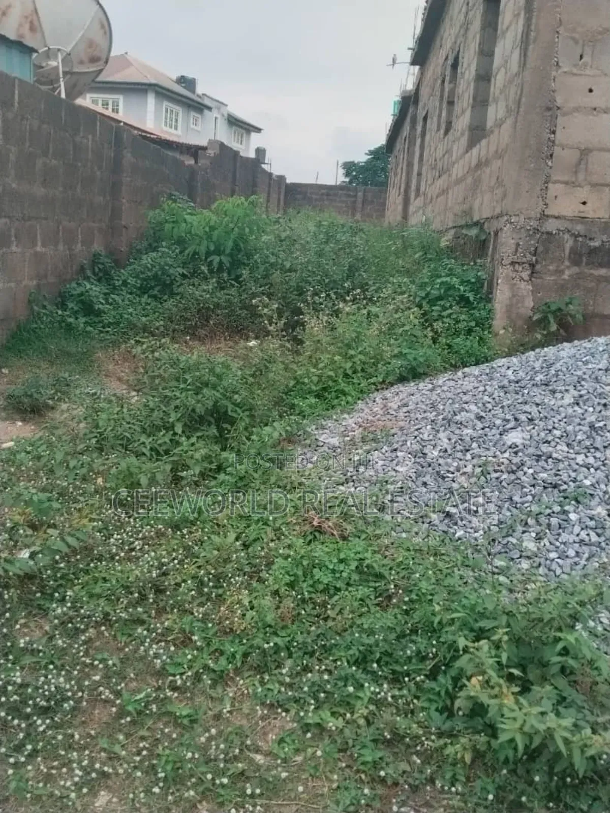 2bdrm Block of Flats in Alegongo Akobo for sale in Akobo