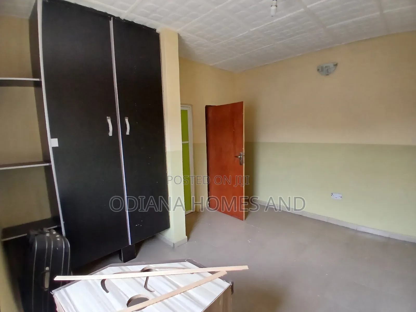 4bdrm Bungalow in Idi Osan, Olodo, Ibadan for sale in Ibadan