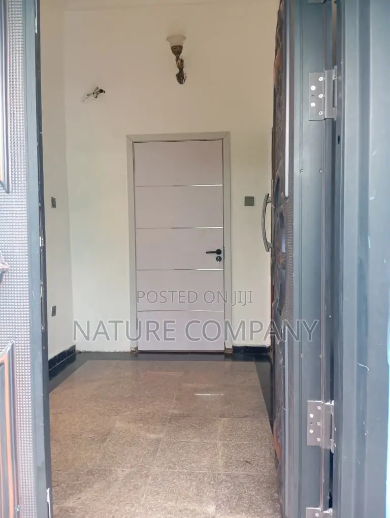 4bdrm Block of Flats in Magodo Isheri for rent in Magodo Isheri