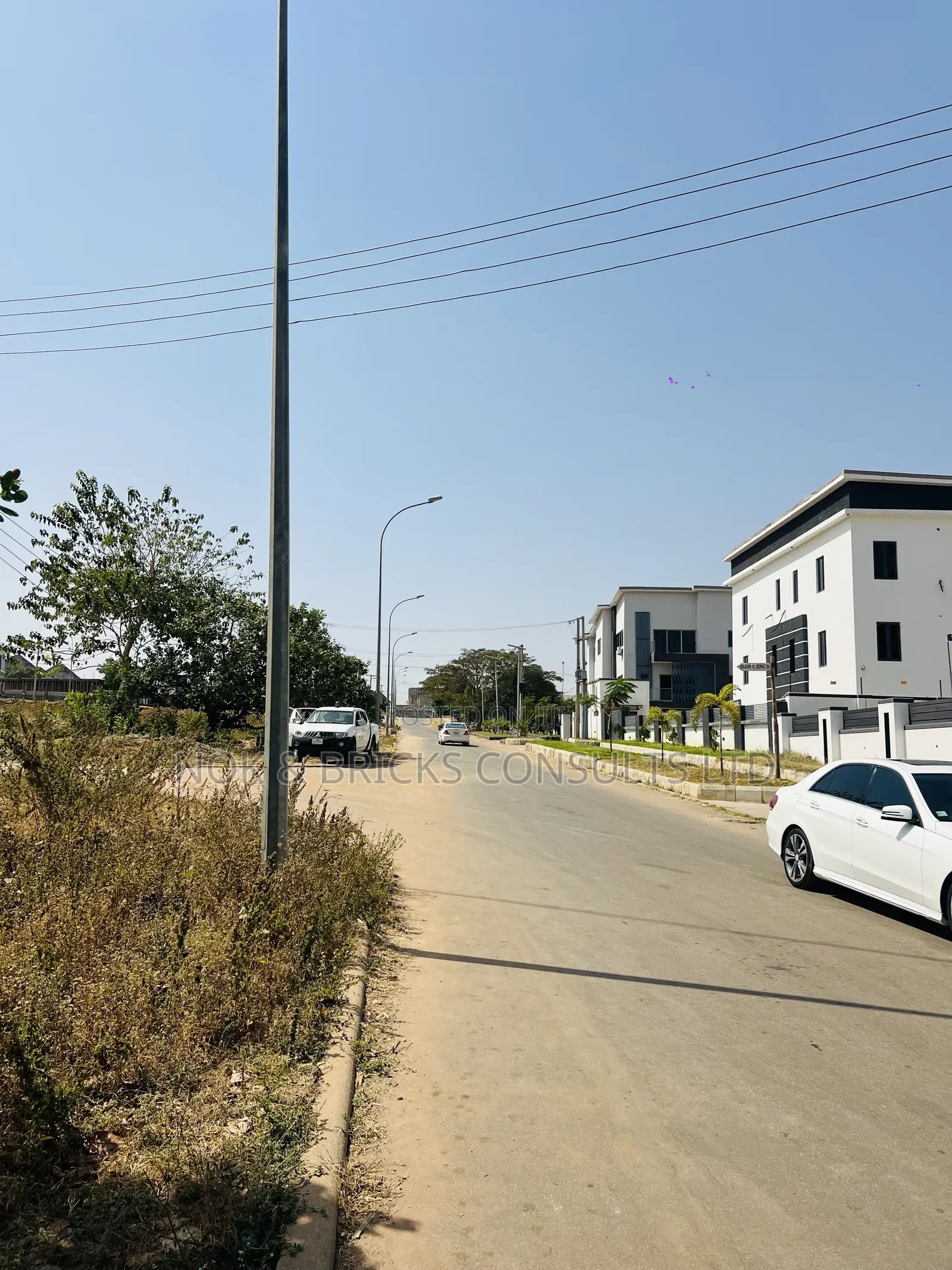 Coner Piece Plot 2000sqm in Guzape District