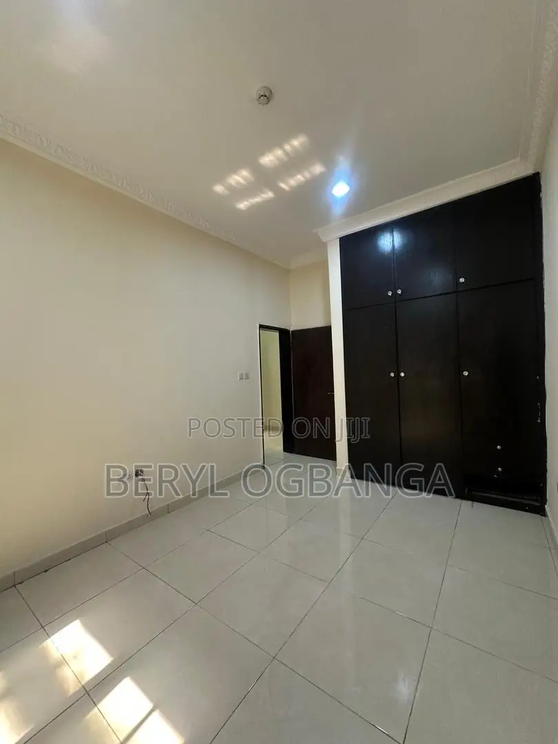 3bdrm Apartment in Chevron for rent in Chevron